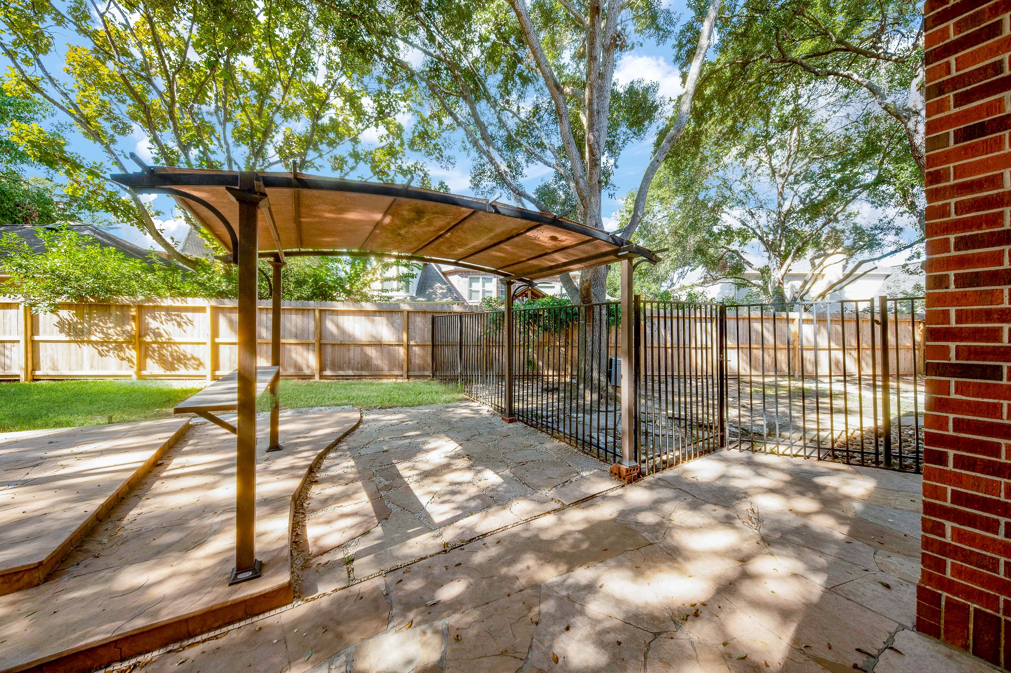 23014 Laguna Point Drive Property Photo 40