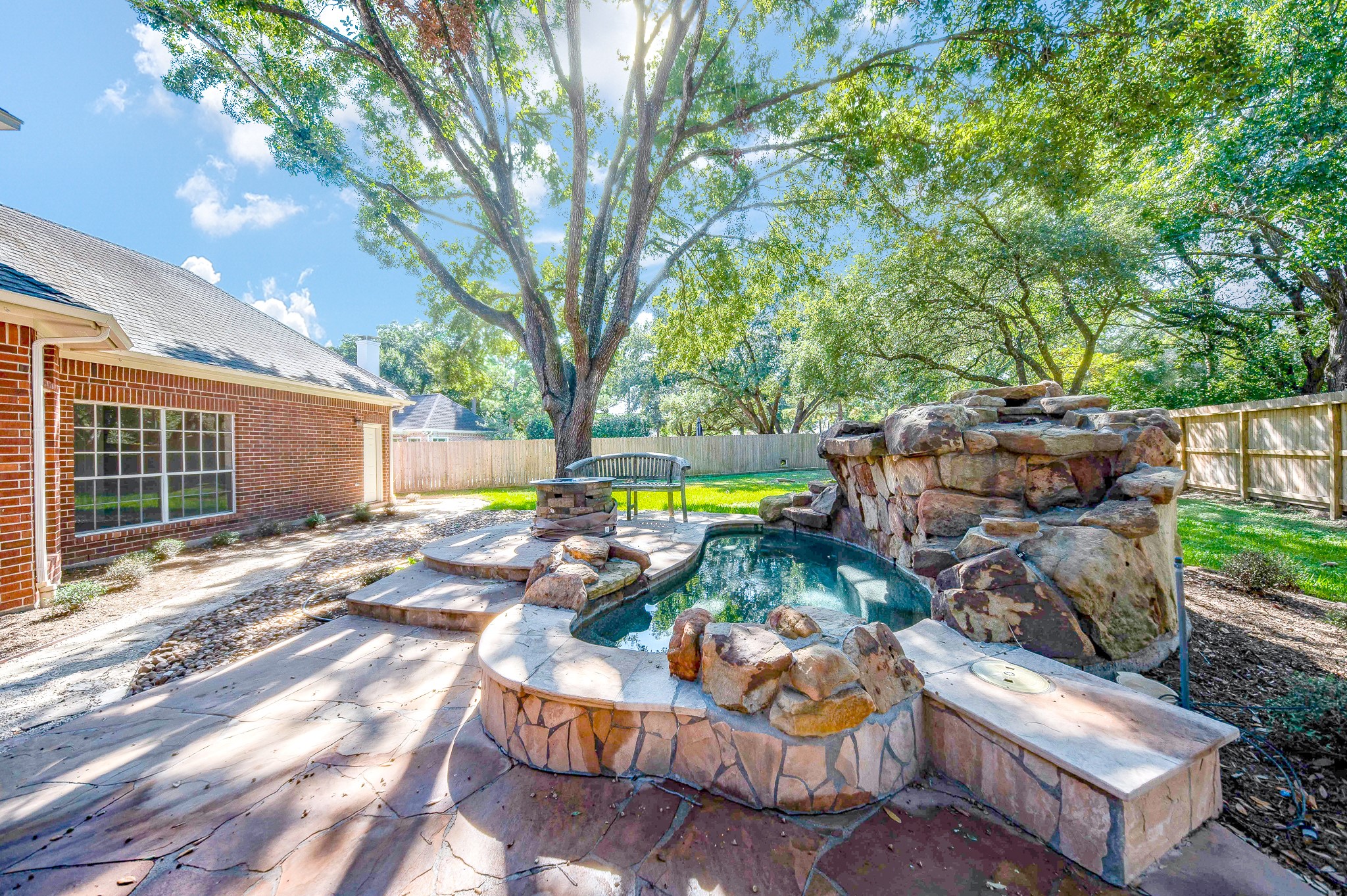 23014 Laguna Point Drive Property Photo 44