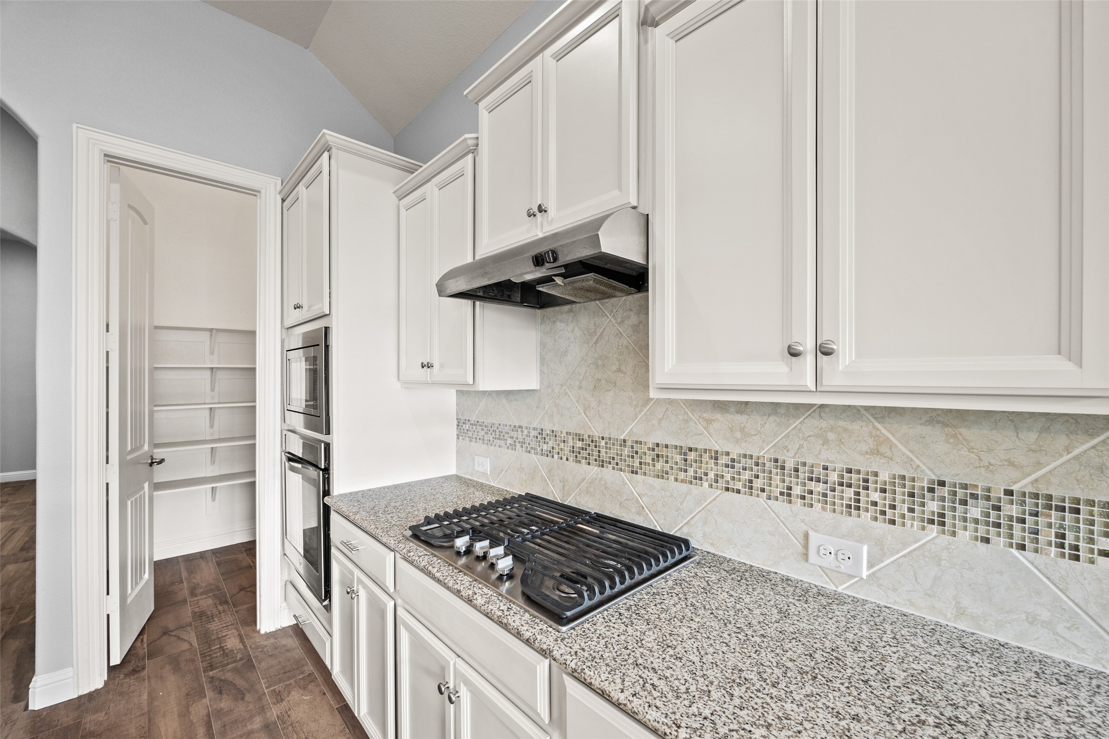 23419 Campwood Terrace Lane Property Photo 13