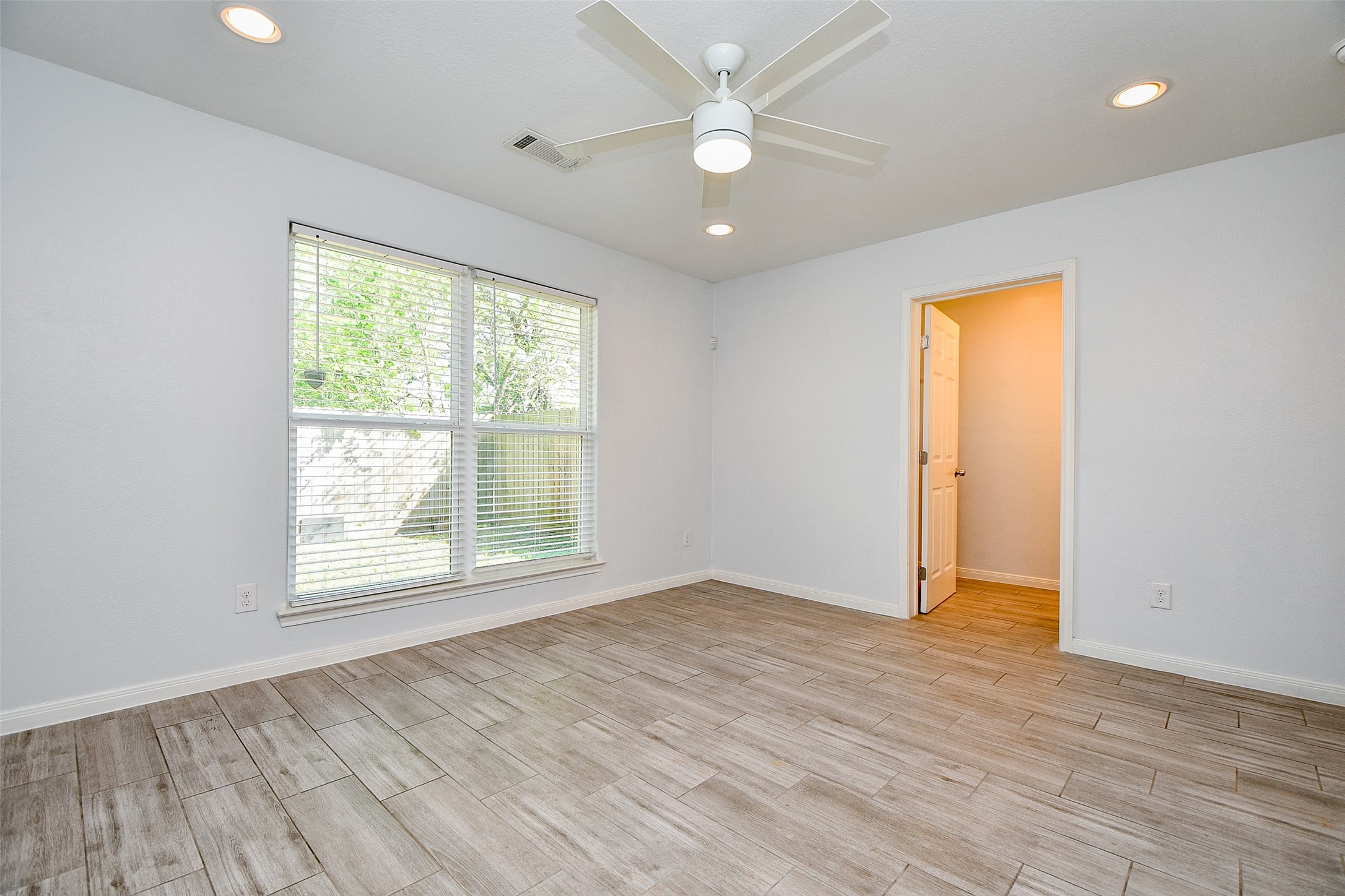 6747 England Street A Property Photo 23