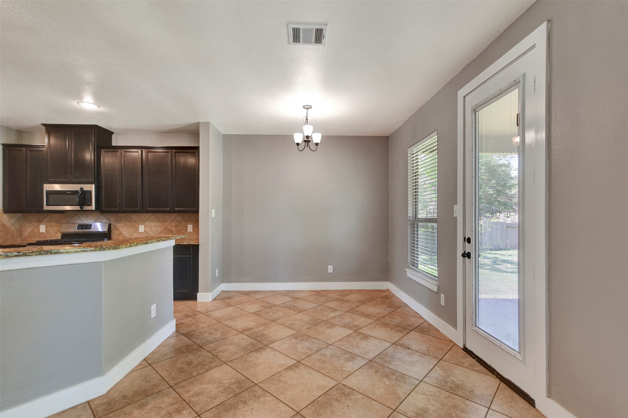 59 Beaconsfield Drive Property Photo 21