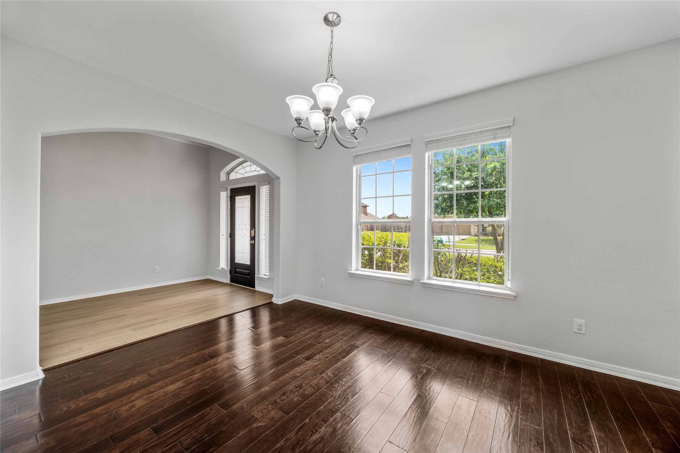11915 Eagle Ridge Drive Property Photo 6