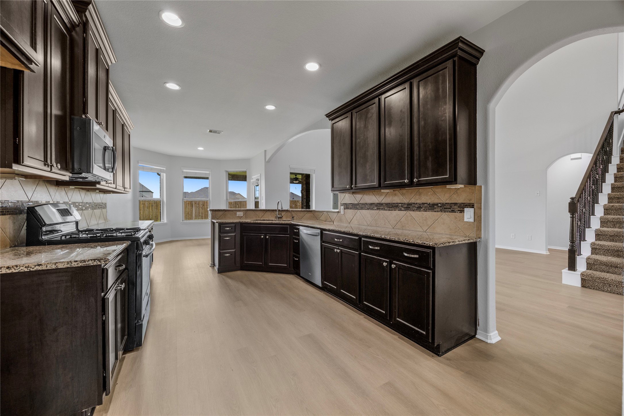 11915 Eagle Ridge Drive Property Photo 11