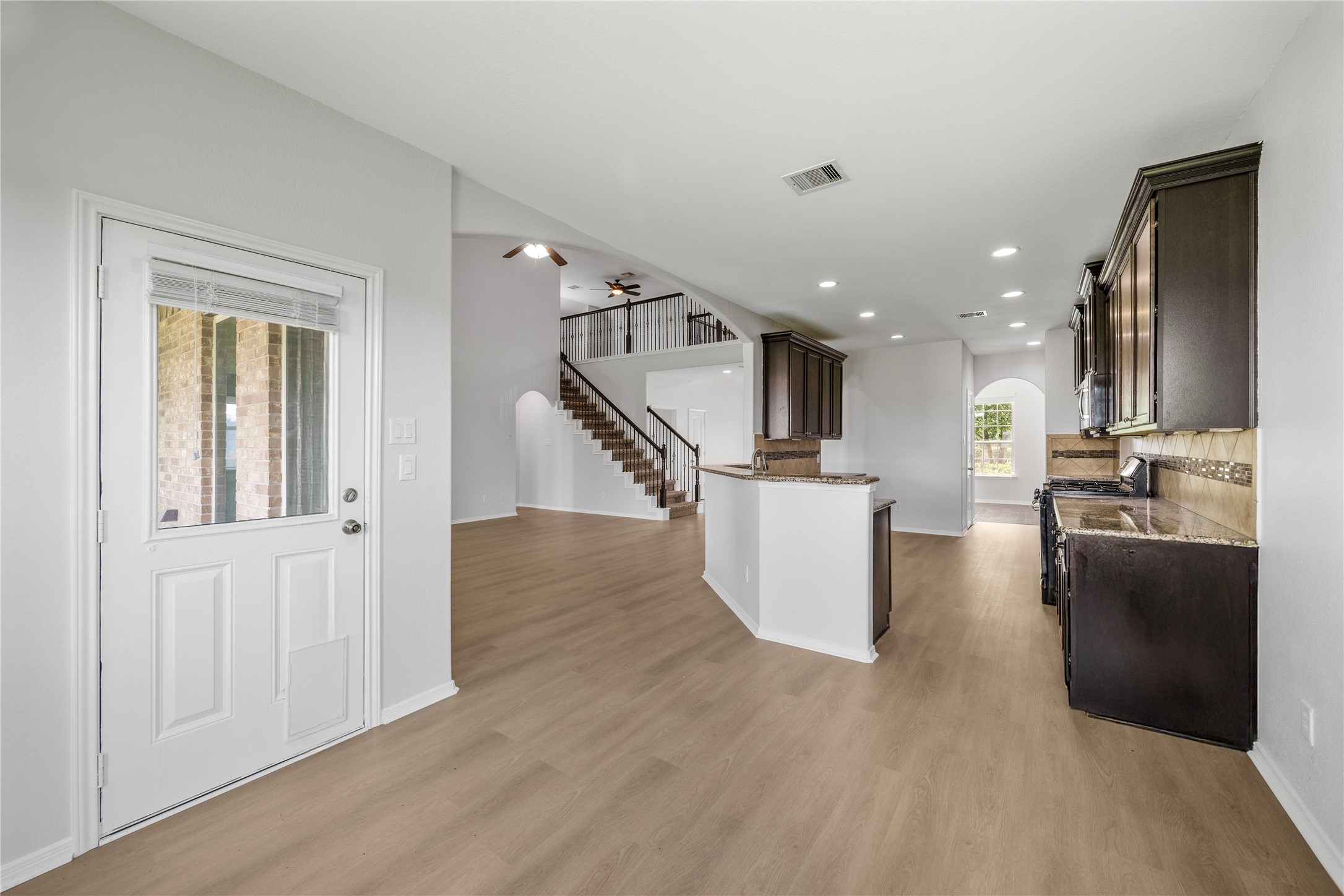 11915 Eagle Ridge Drive Property Photo 14
