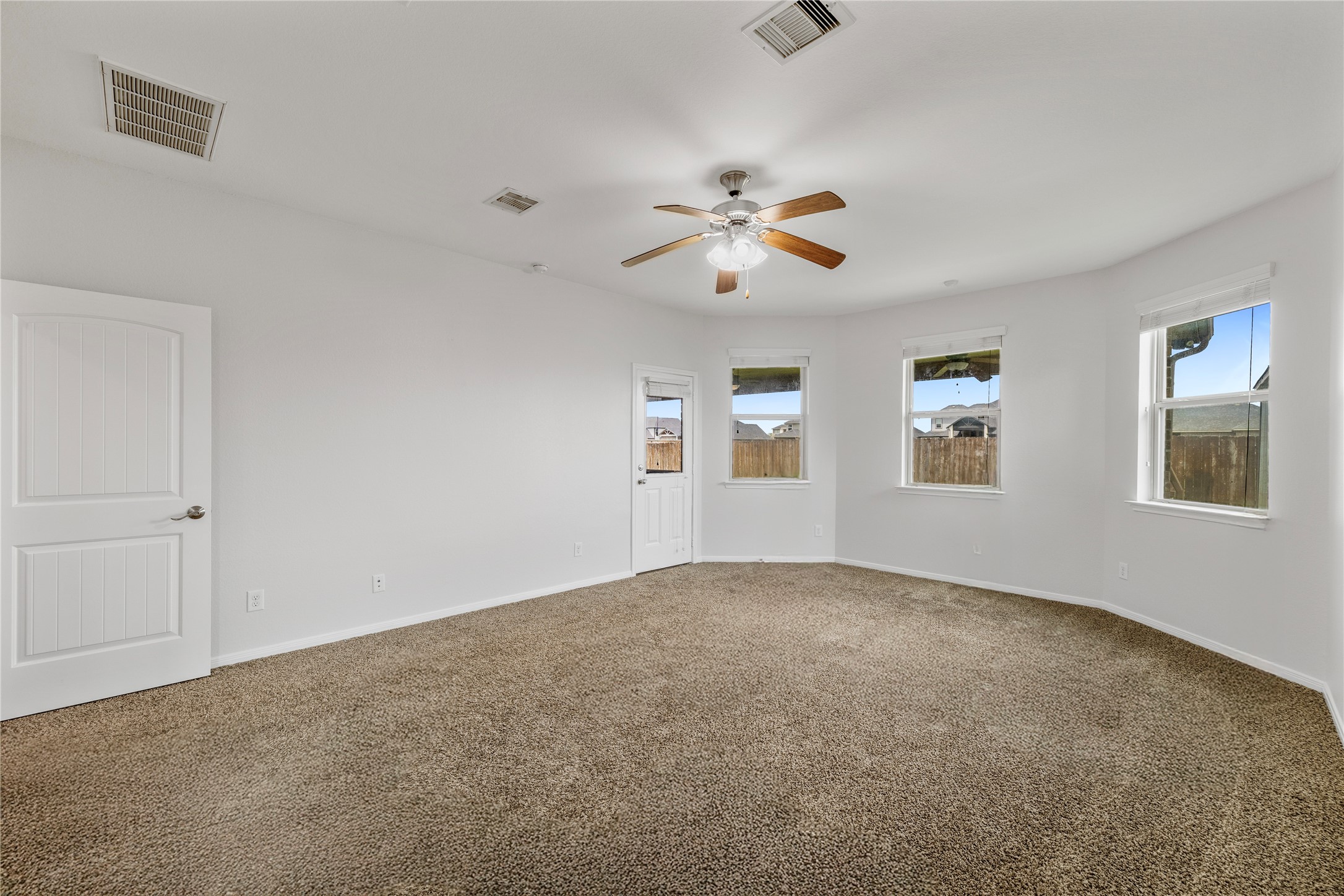 11915 Eagle Ridge Drive Property Photo 21