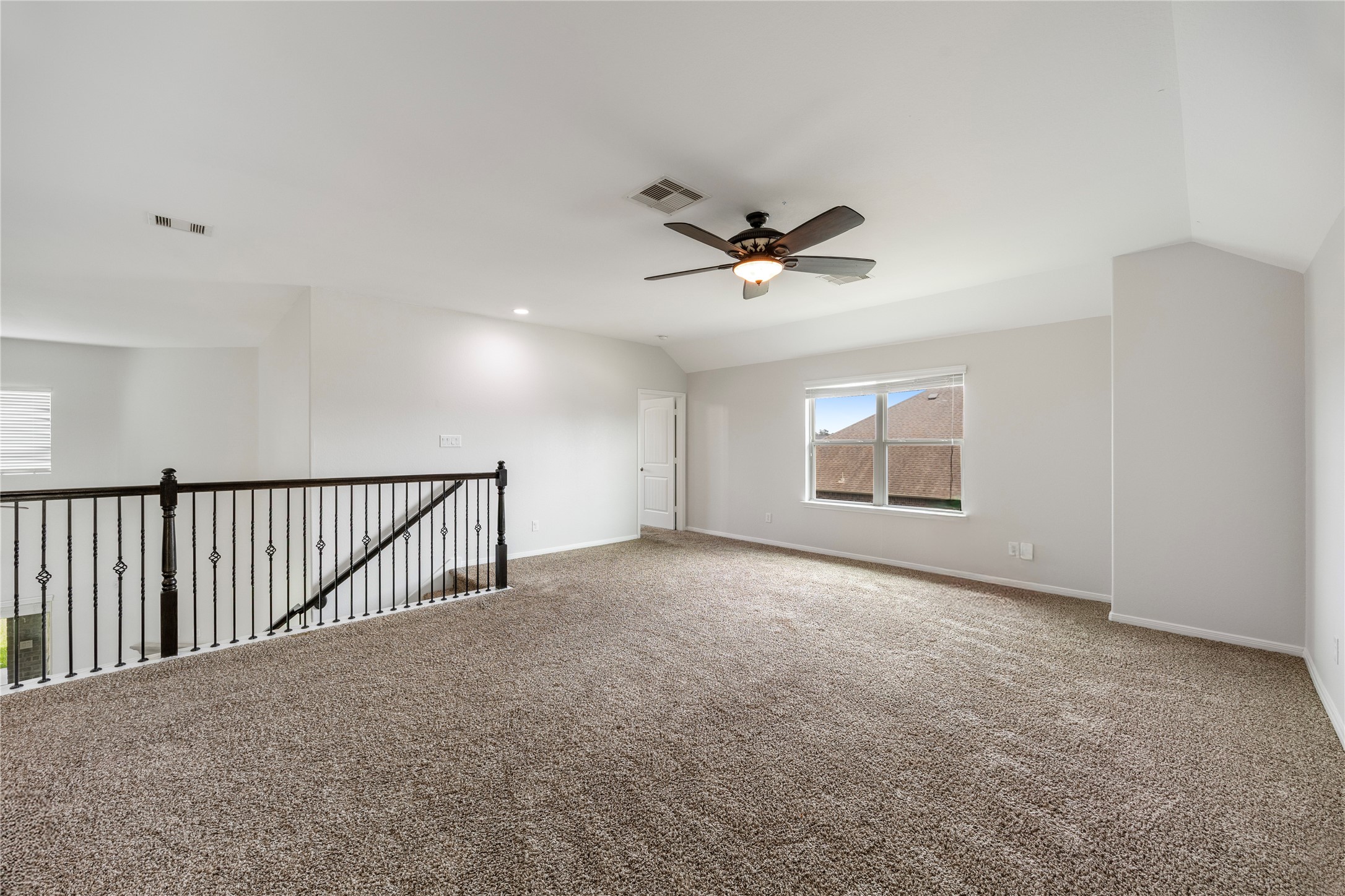 11915 Eagle Ridge Drive Property Photo 28