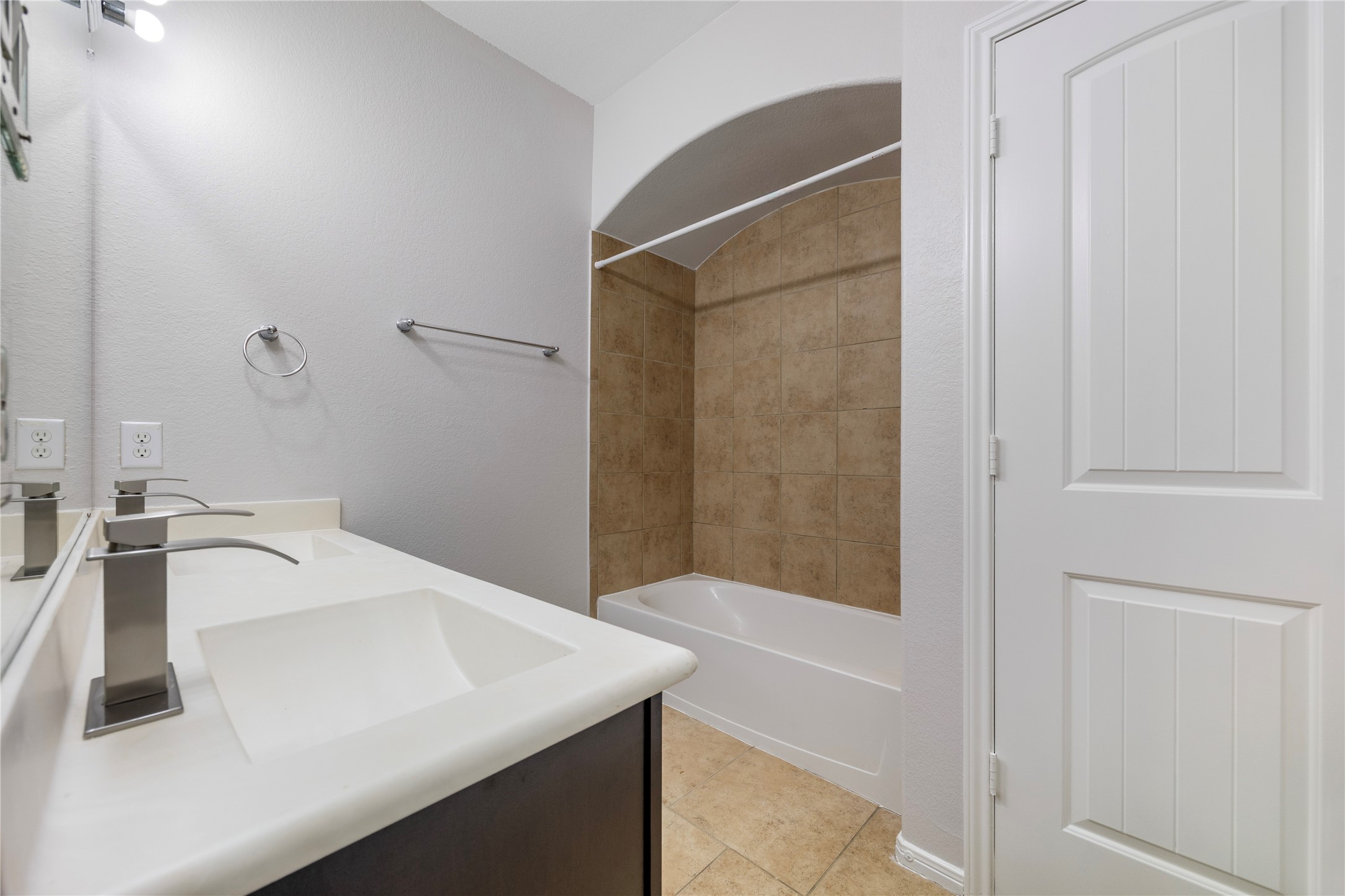11915 Eagle Ridge Drive Property Photo 48