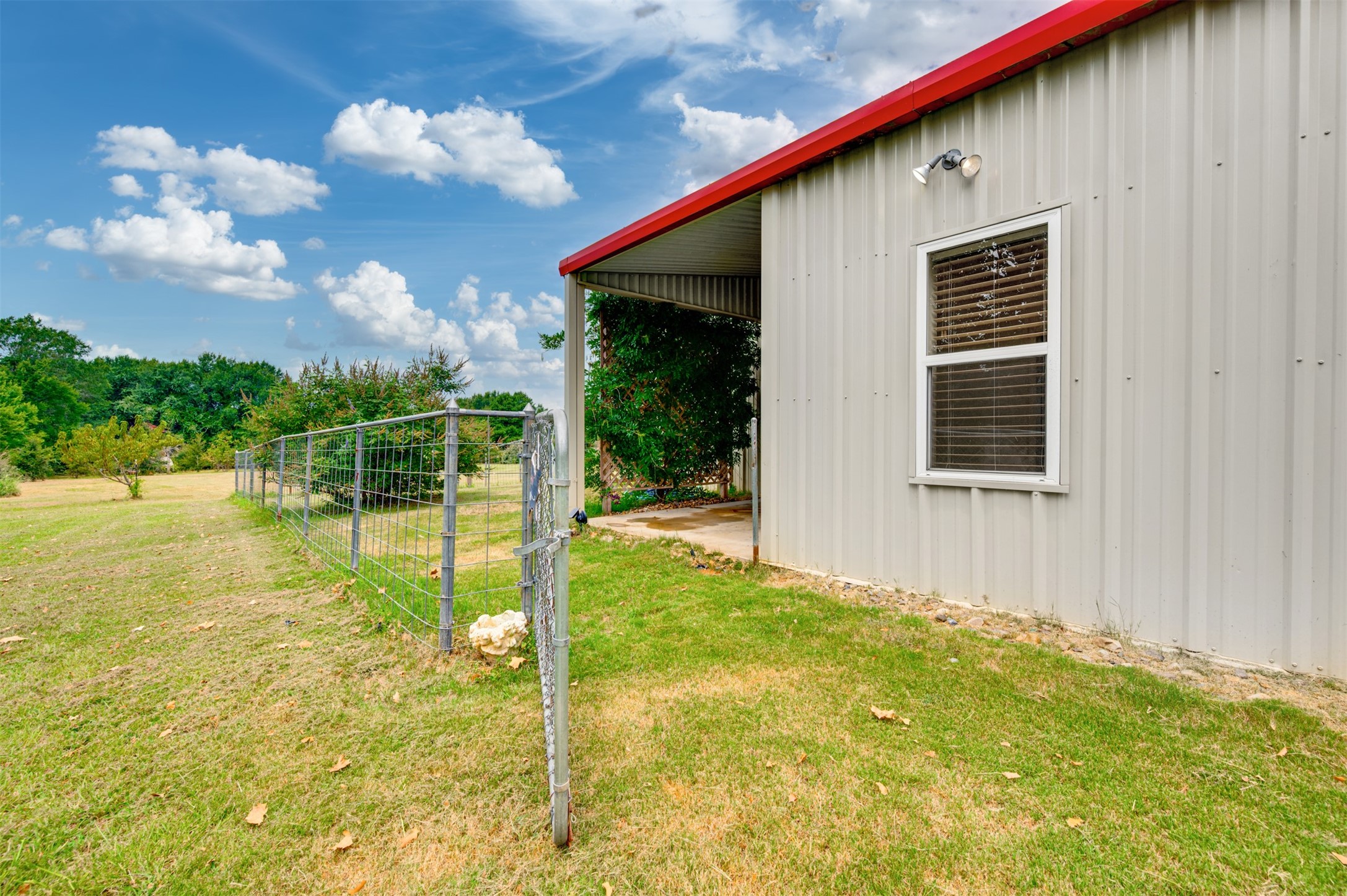 531 County Road 3501 Road Property Photo 20