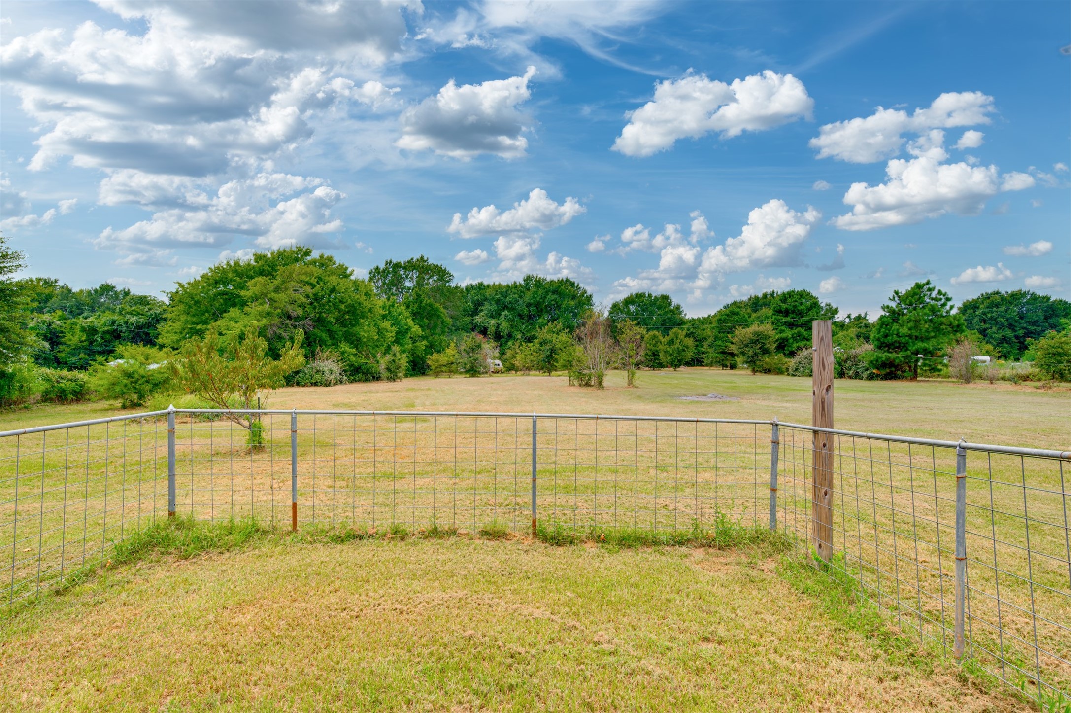 531 County Road 3501 Road Property Photo 25