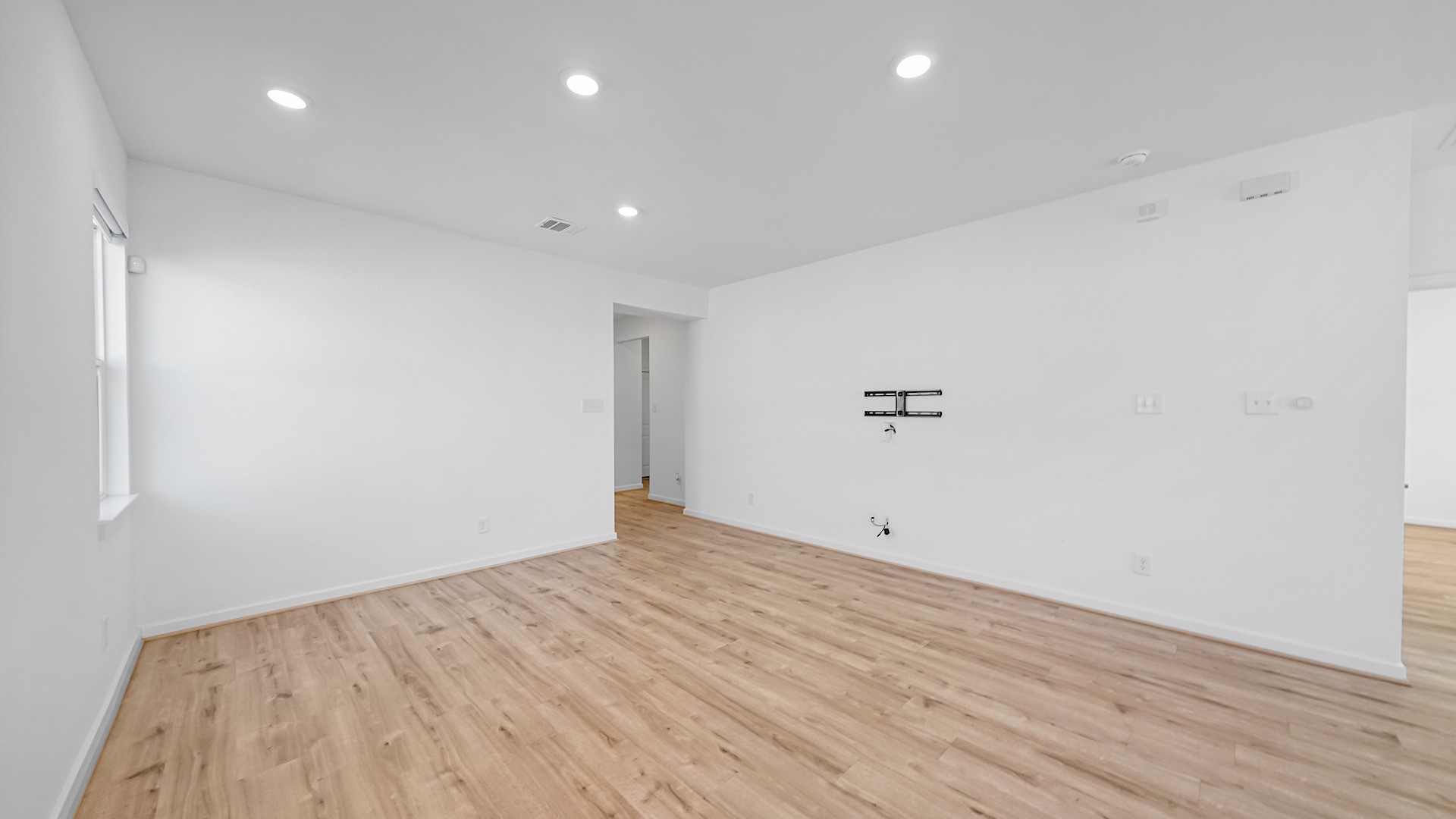 7211 Greenbriar Bend Court Property Photo 11