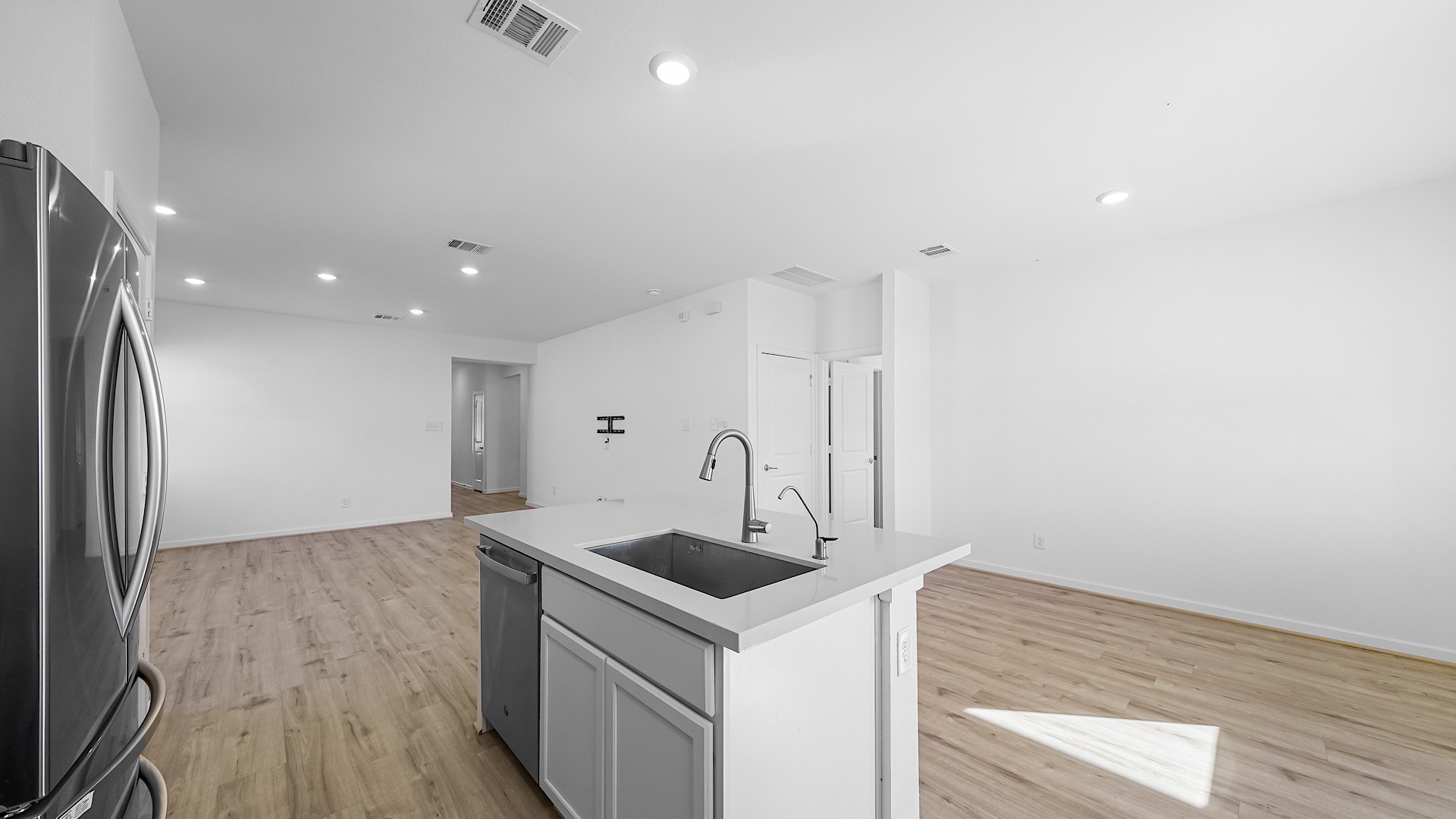 7211 Greenbriar Bend Court Property Photo 18