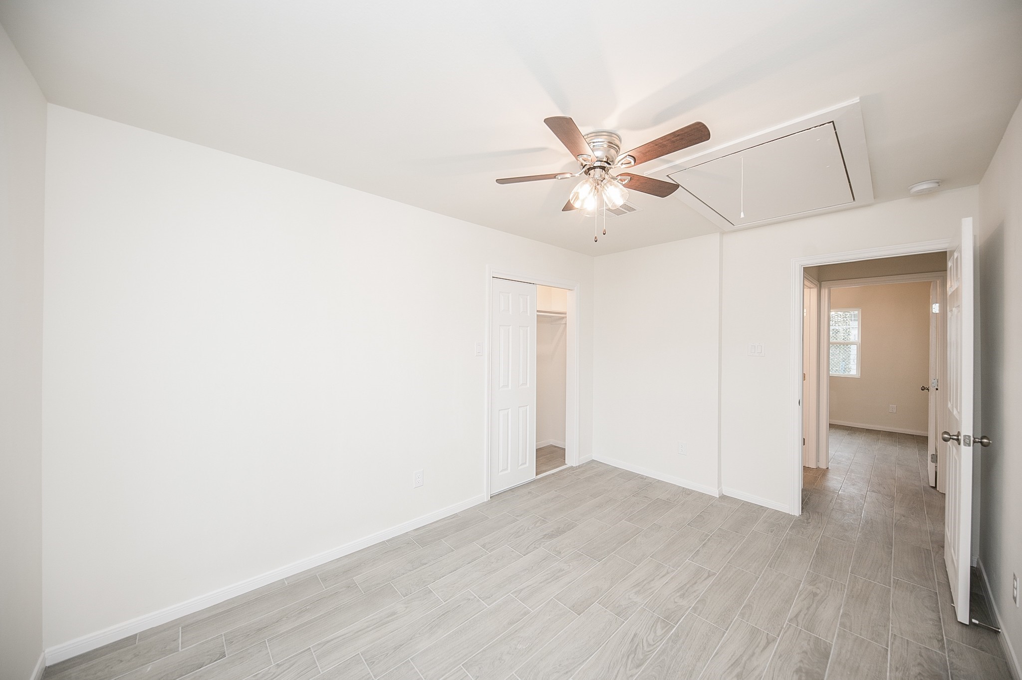 5042 Mallow Street B Property Photo 8