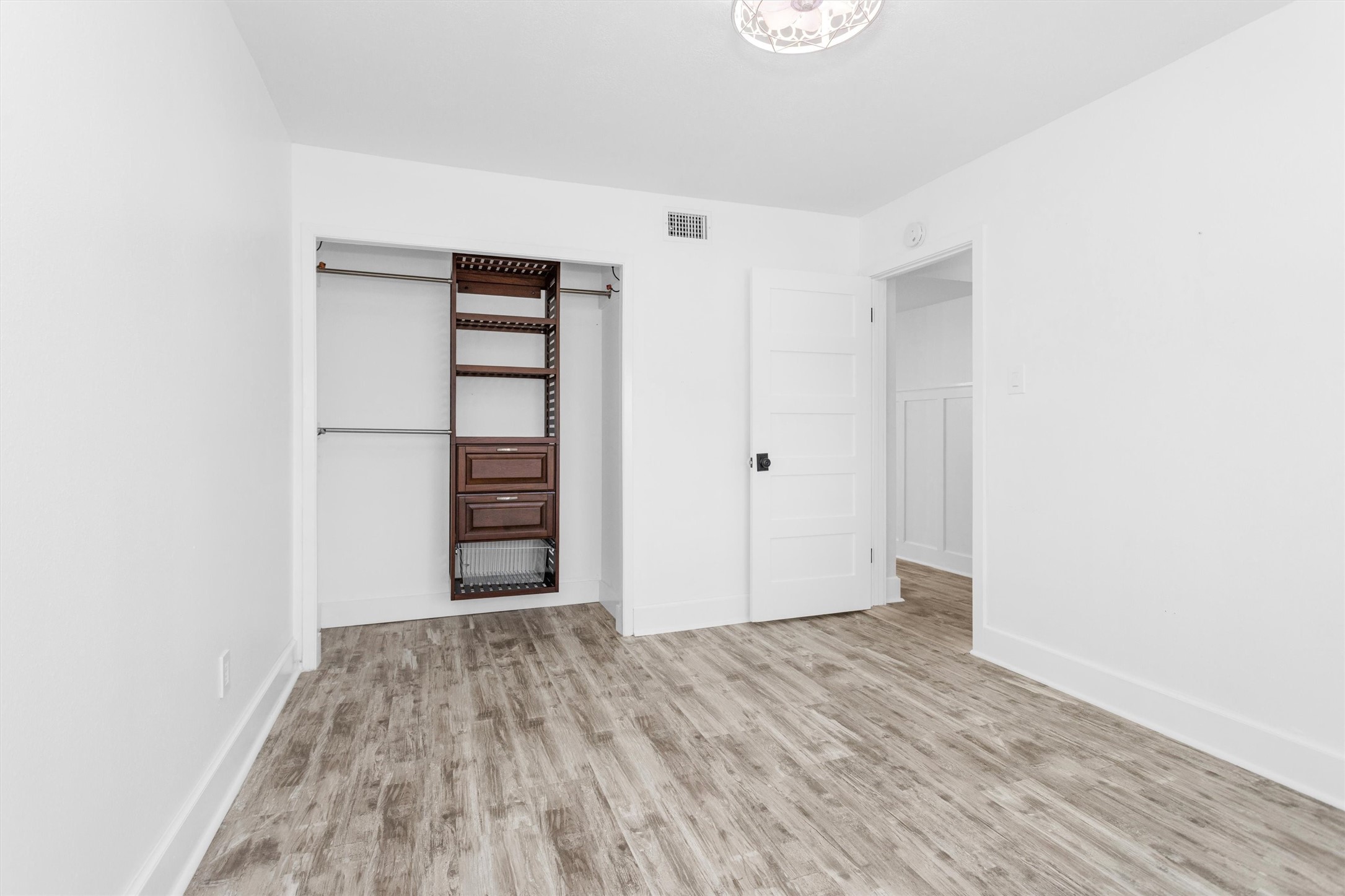 12500 Melville Drive 325c Property Photo 6