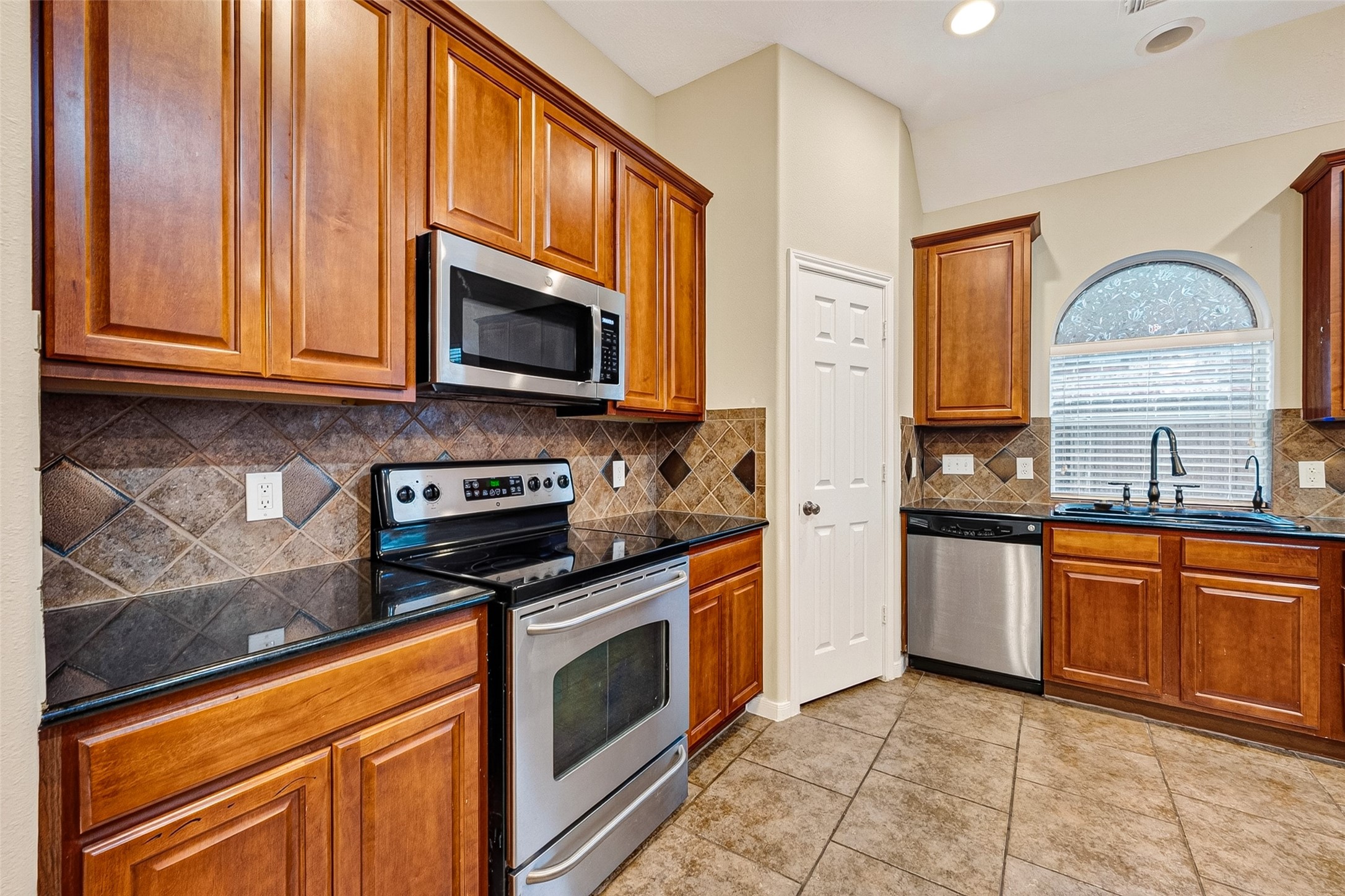 24222 Lake Path Circle Property Photo 18