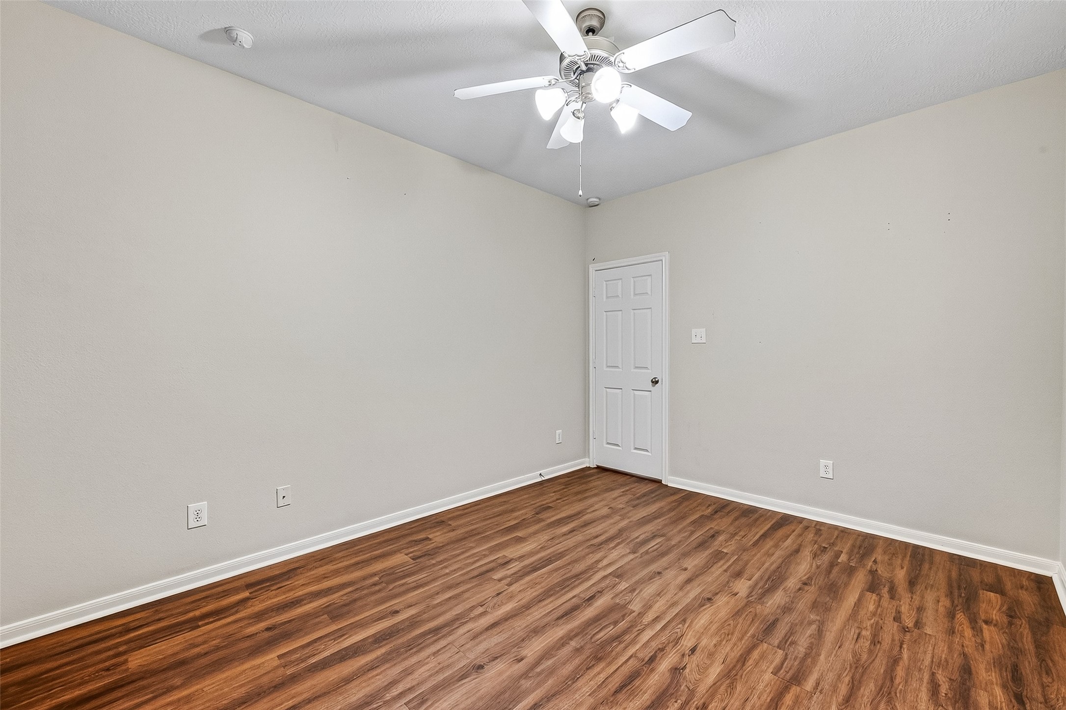 24222 Lake Path Circle Property Photo 29