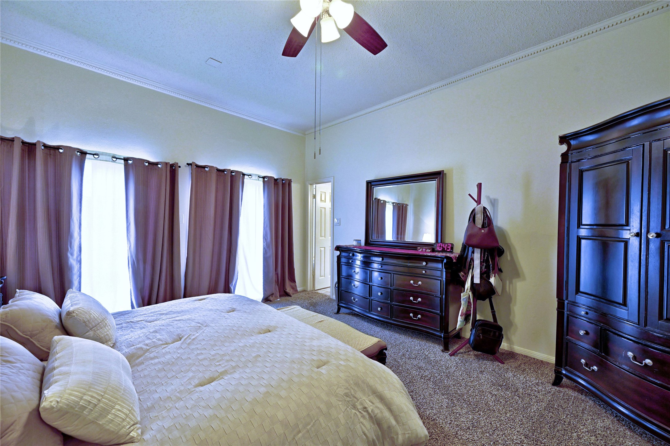 7407 Creekfield Drive Property Photo 24