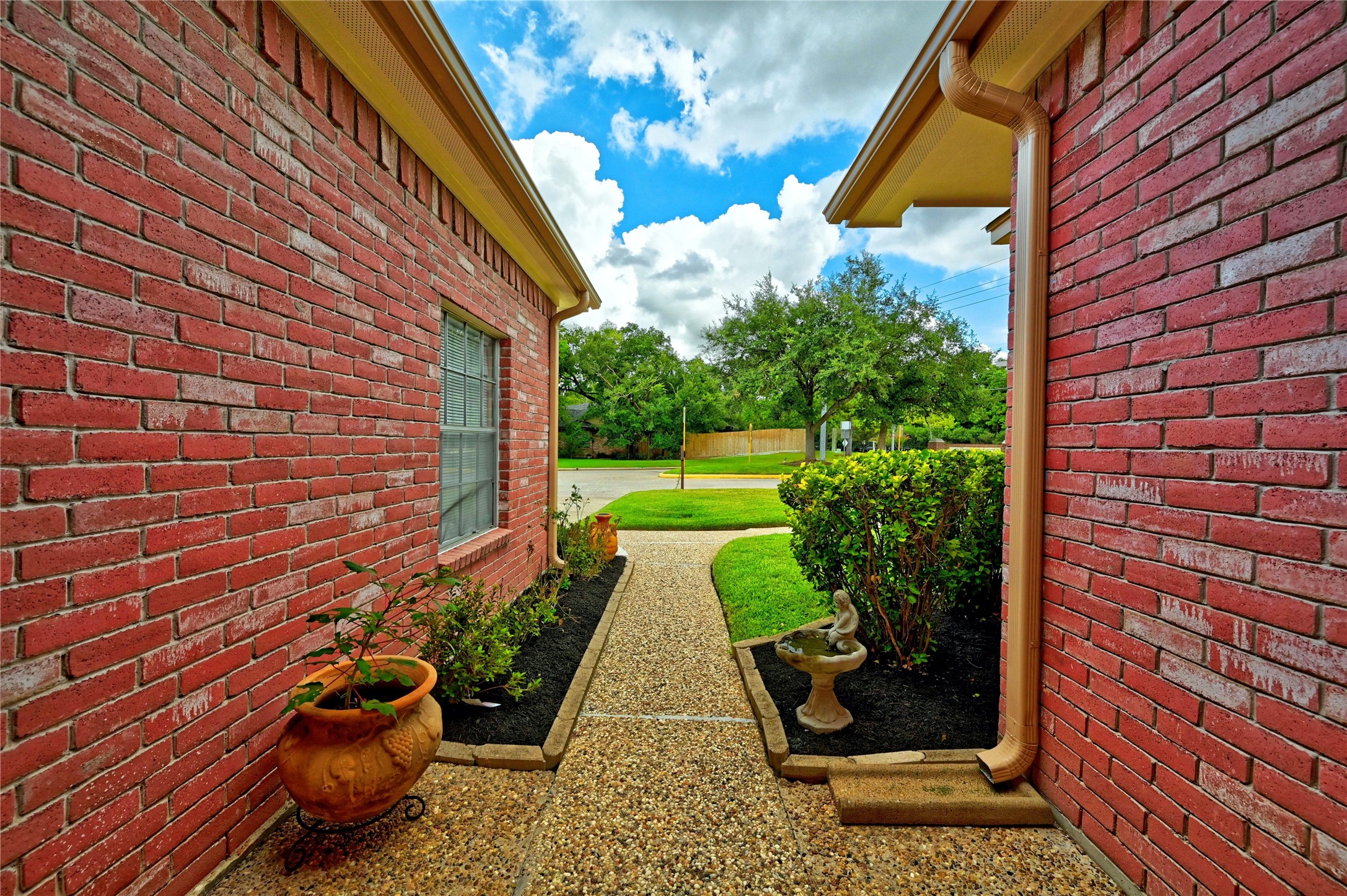 7407 Creekfield Drive Property Photo 47