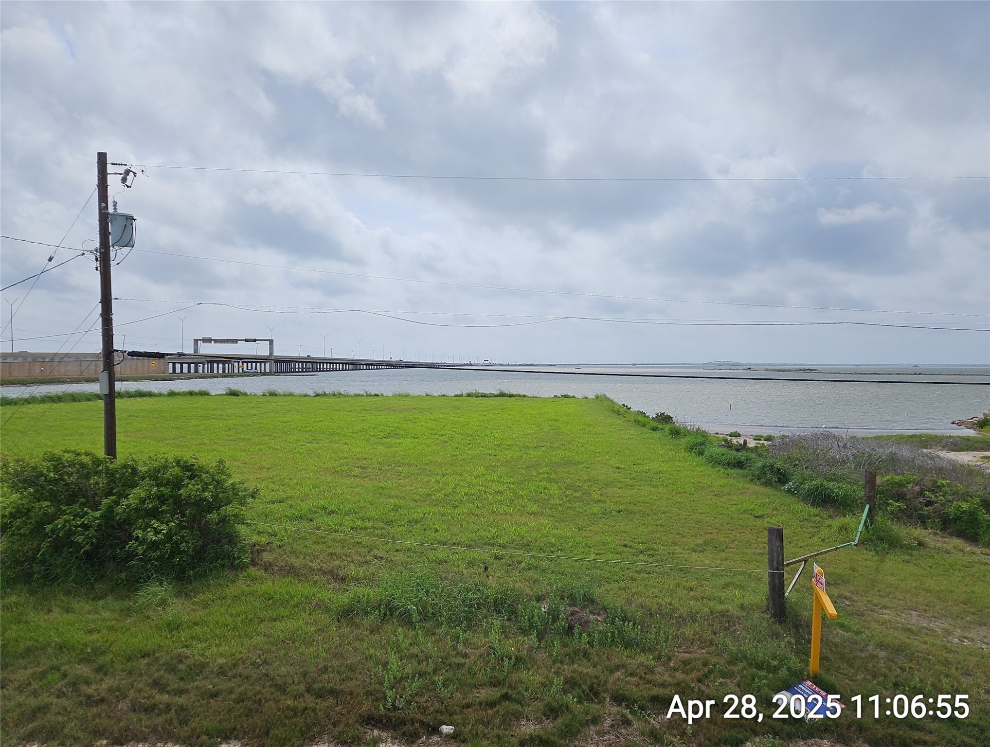 1121,1125,1129 Stewart Street Property Photo 2