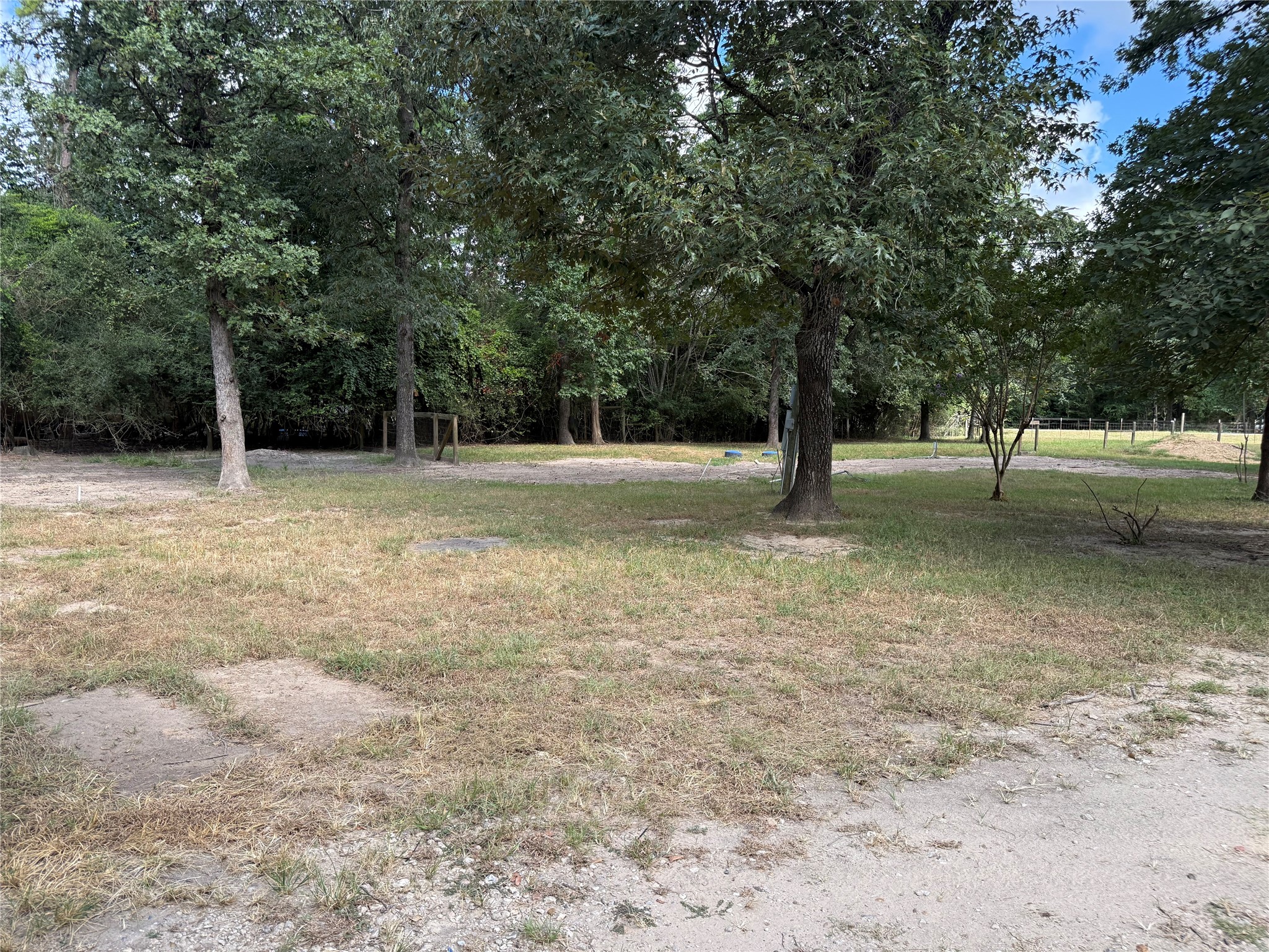 48 Hall Drive N Property Photo 10