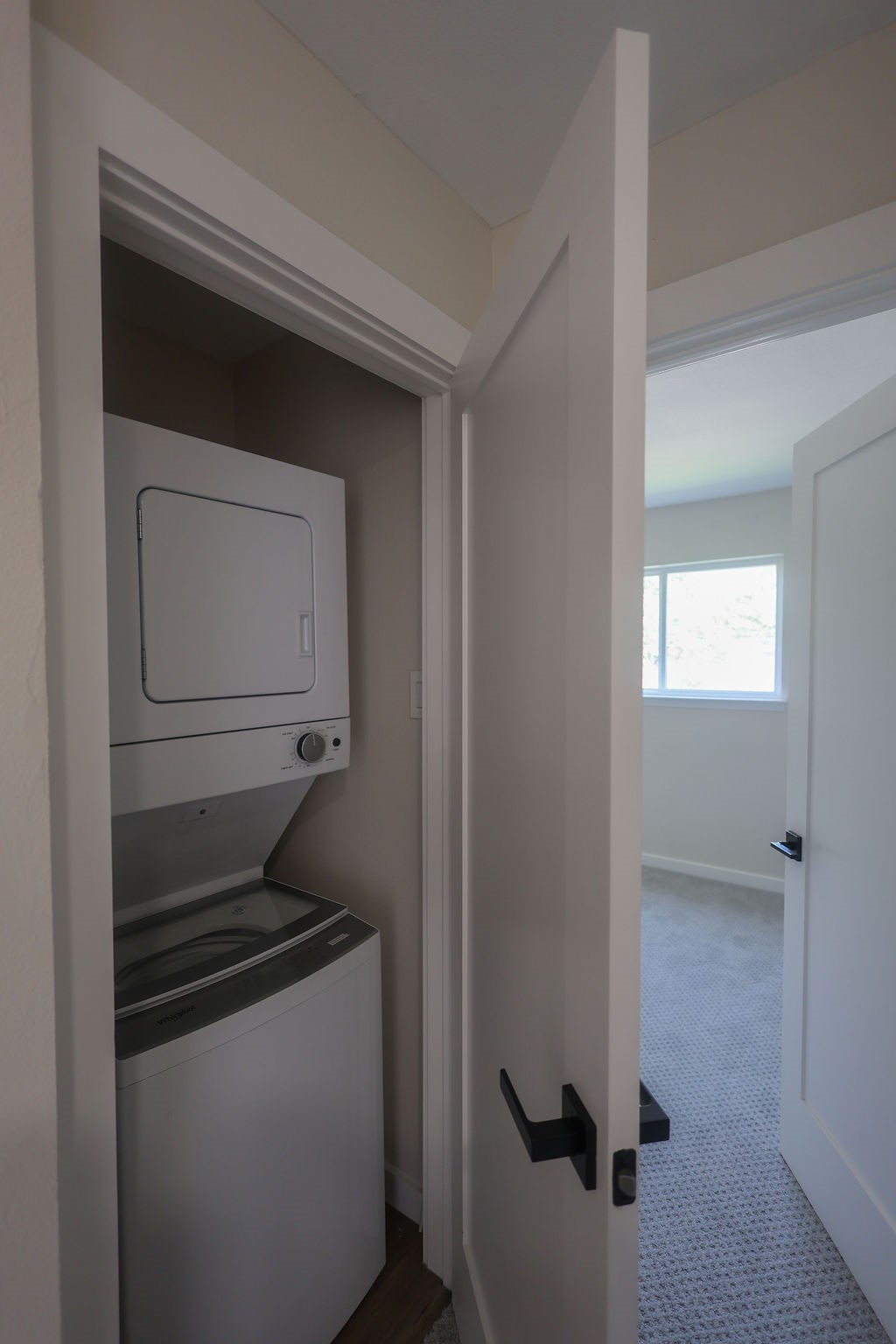 708 Staitti Street 7 Property Photo 18
