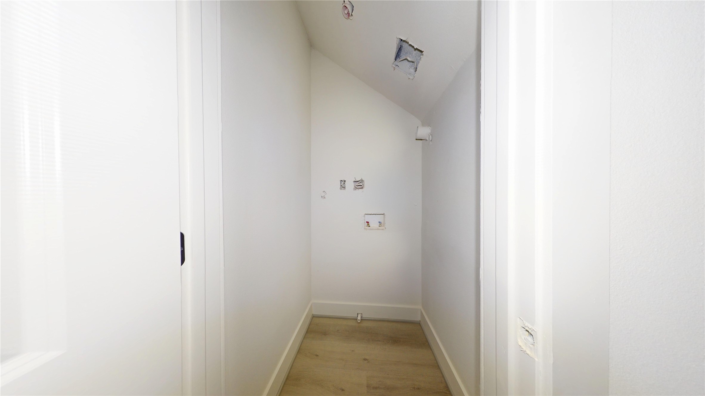 2033 Oak Forest Drive Property Photo 16