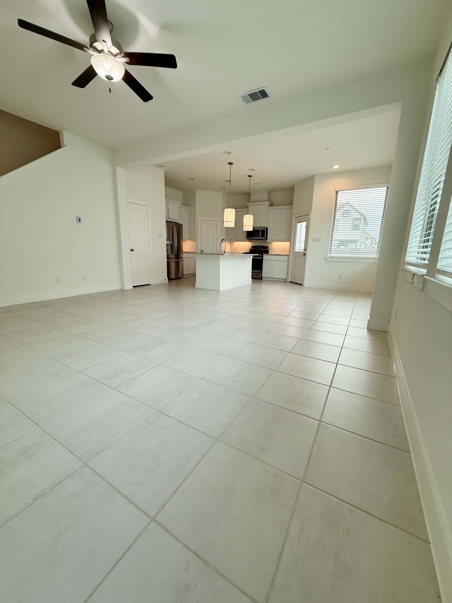 1539 Crystal Stream Drive Property Photo 18