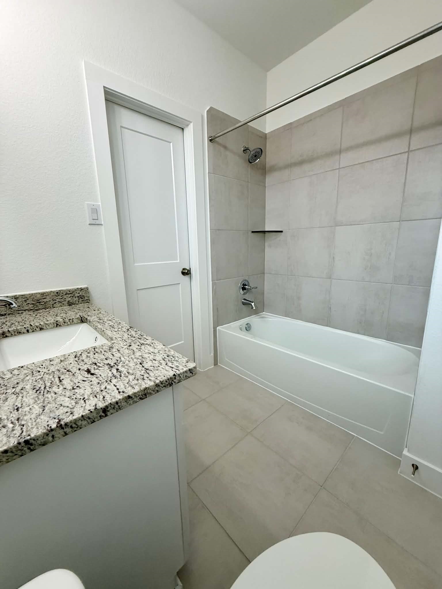 1539 Crystal Stream Drive Property Photo 25