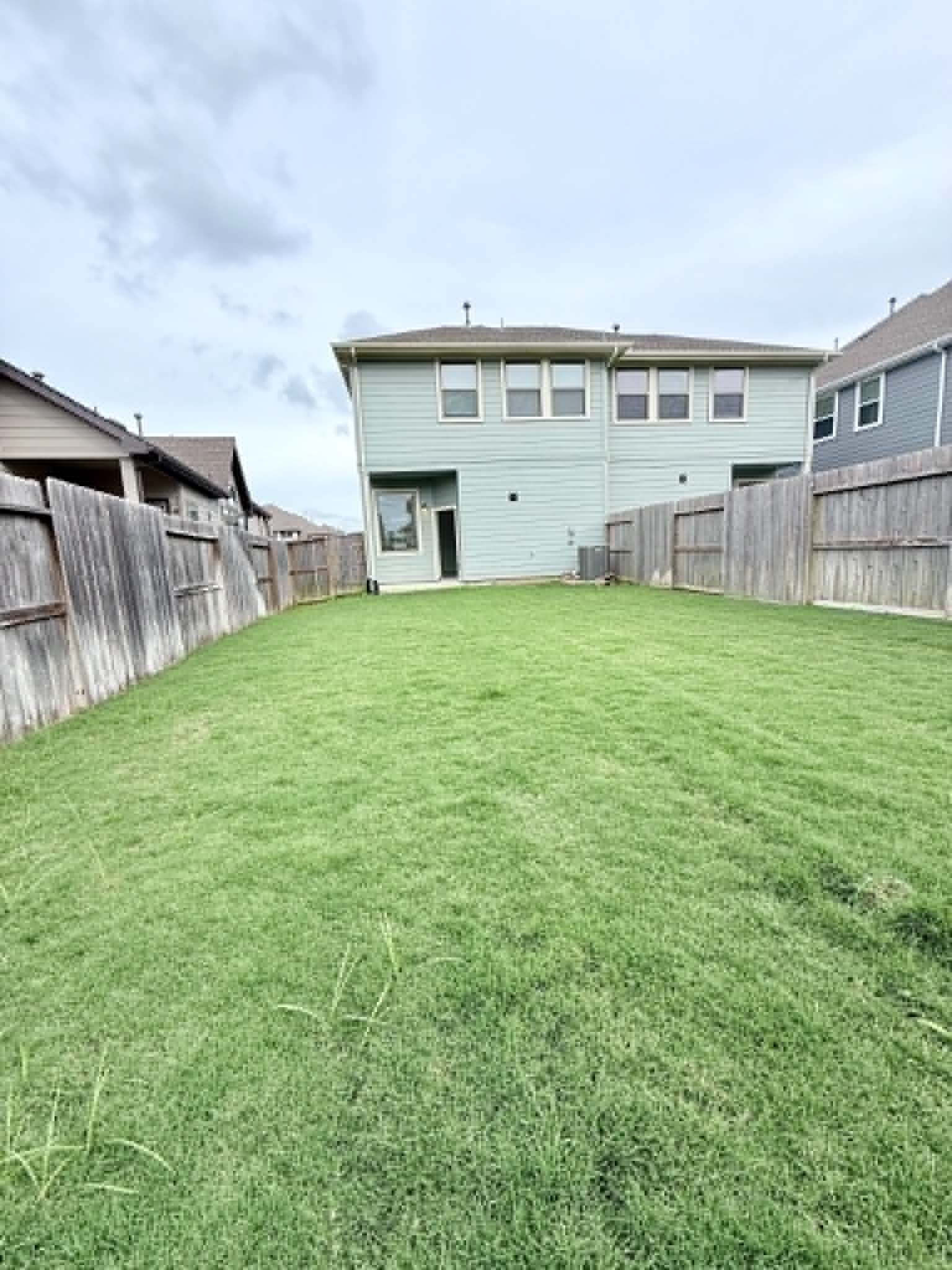 1539 Crystal Stream Drive Property Photo 33