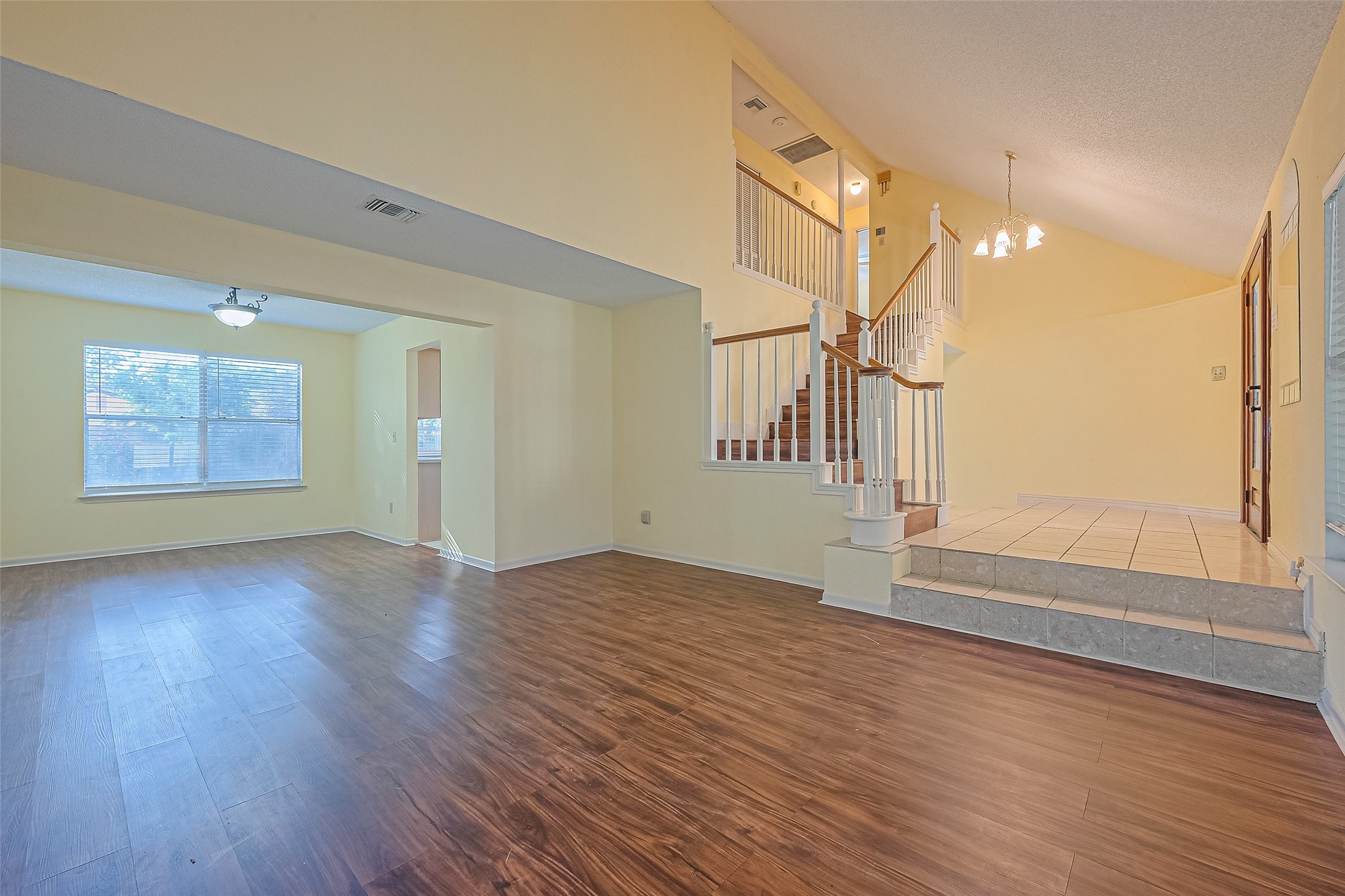 5127 Smokey River Drive Property Photo 3