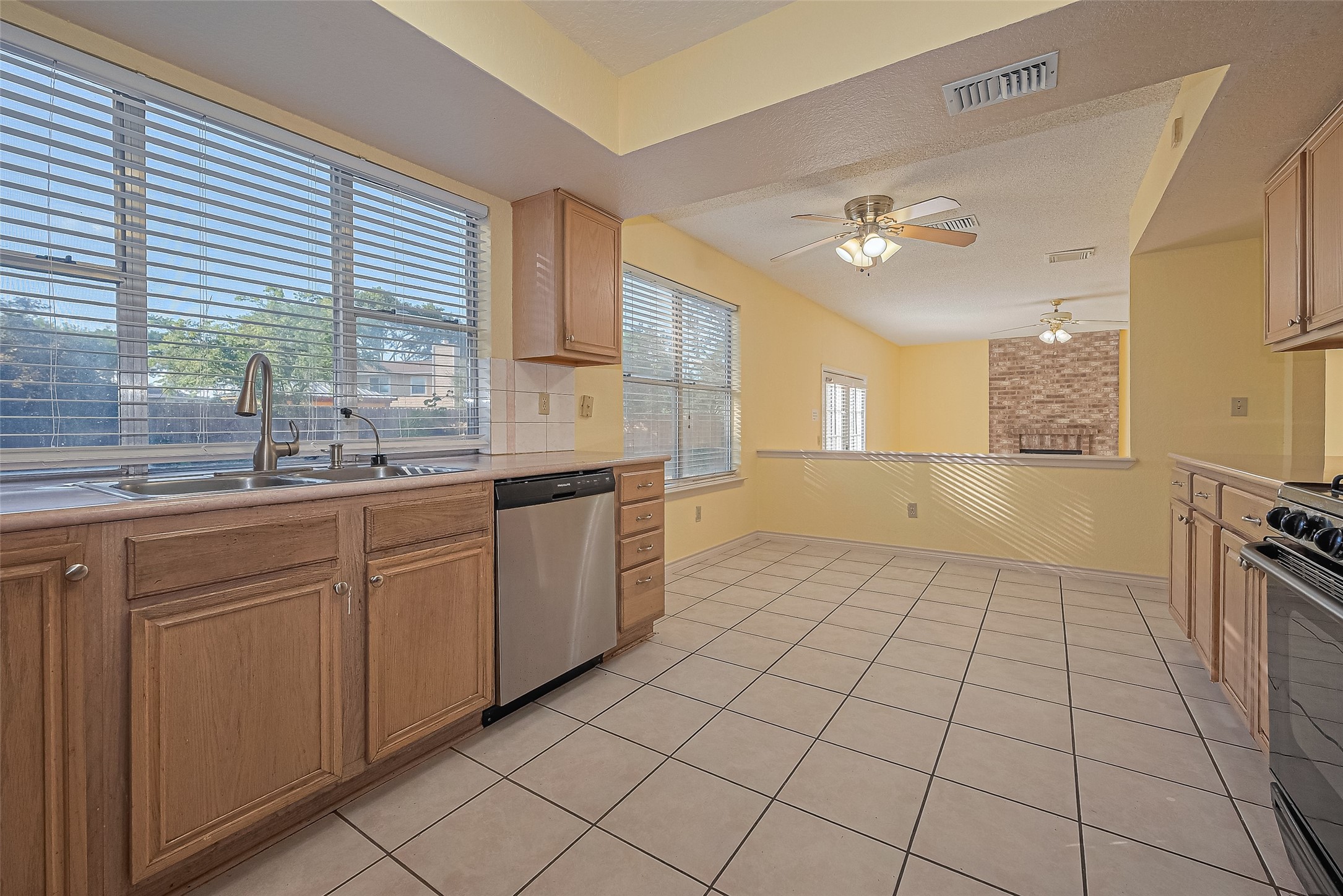 5127 Smokey River Drive Property Photo 17