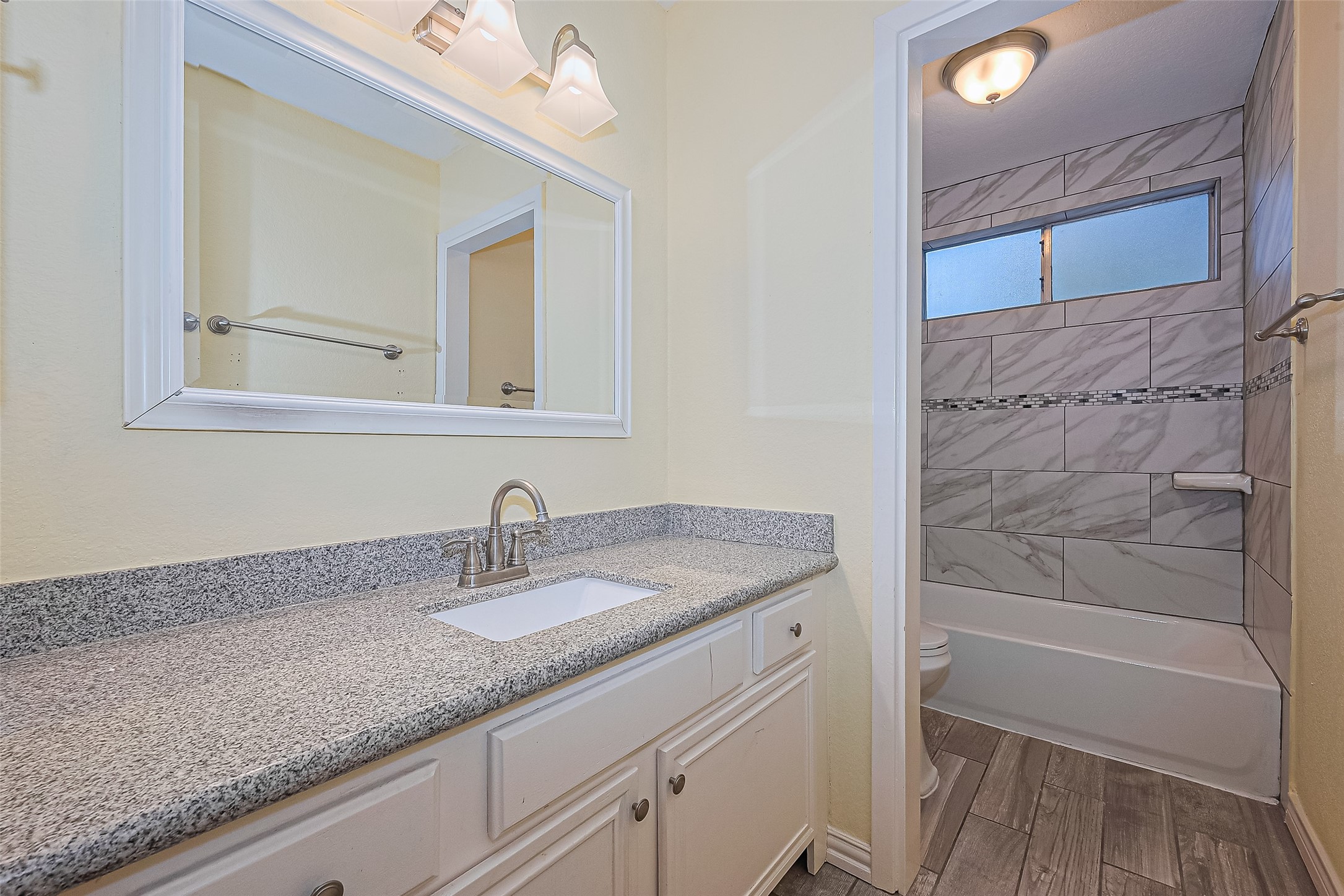 5127 Smokey River Drive Property Photo 21