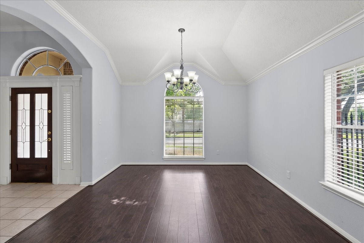 4019 Applerock Drive Property Photo 4