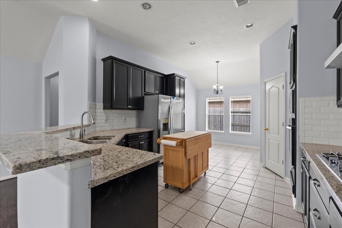 4019 Applerock Drive Property Photo 10