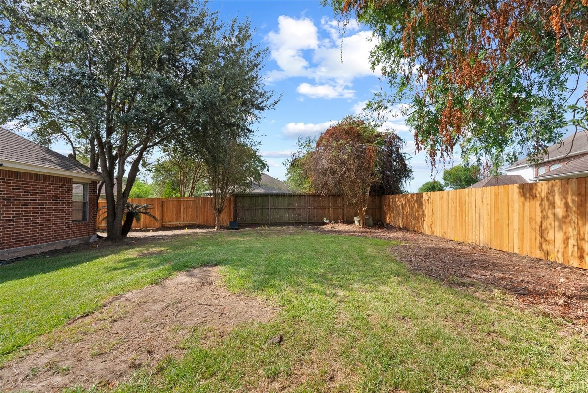 4019 Applerock Drive Property Photo 36