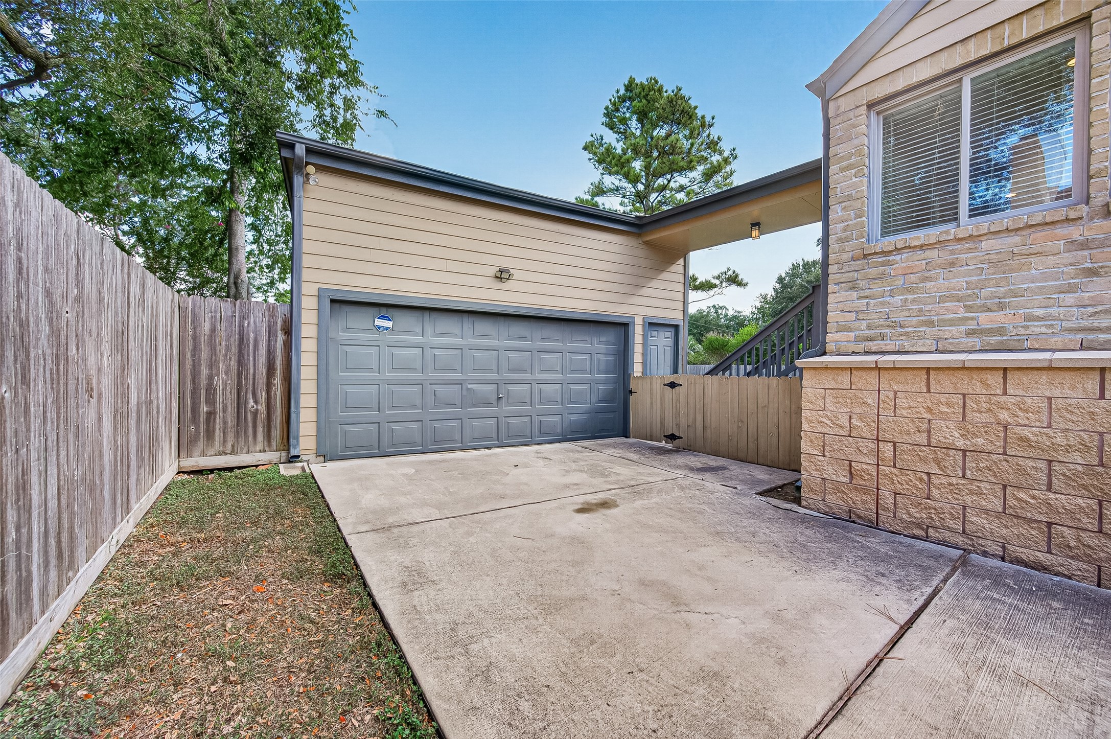 15902 Jersey Drive Property Photo 38