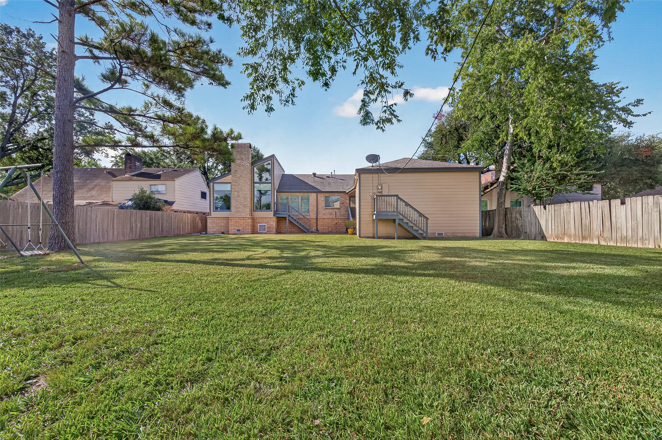 15902 Jersey Drive Property Photo 44