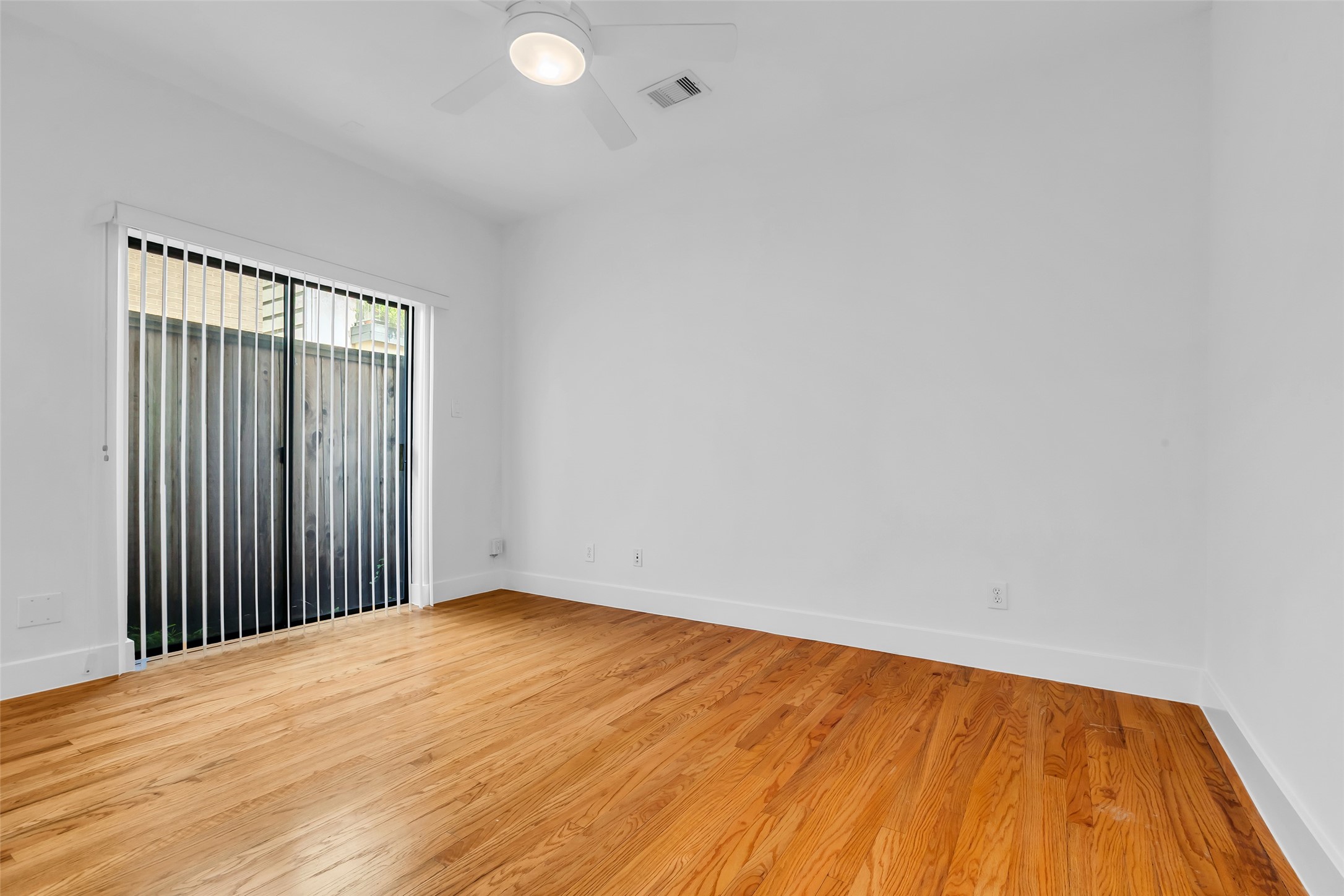4509 Eigel Street B Property Photo 10