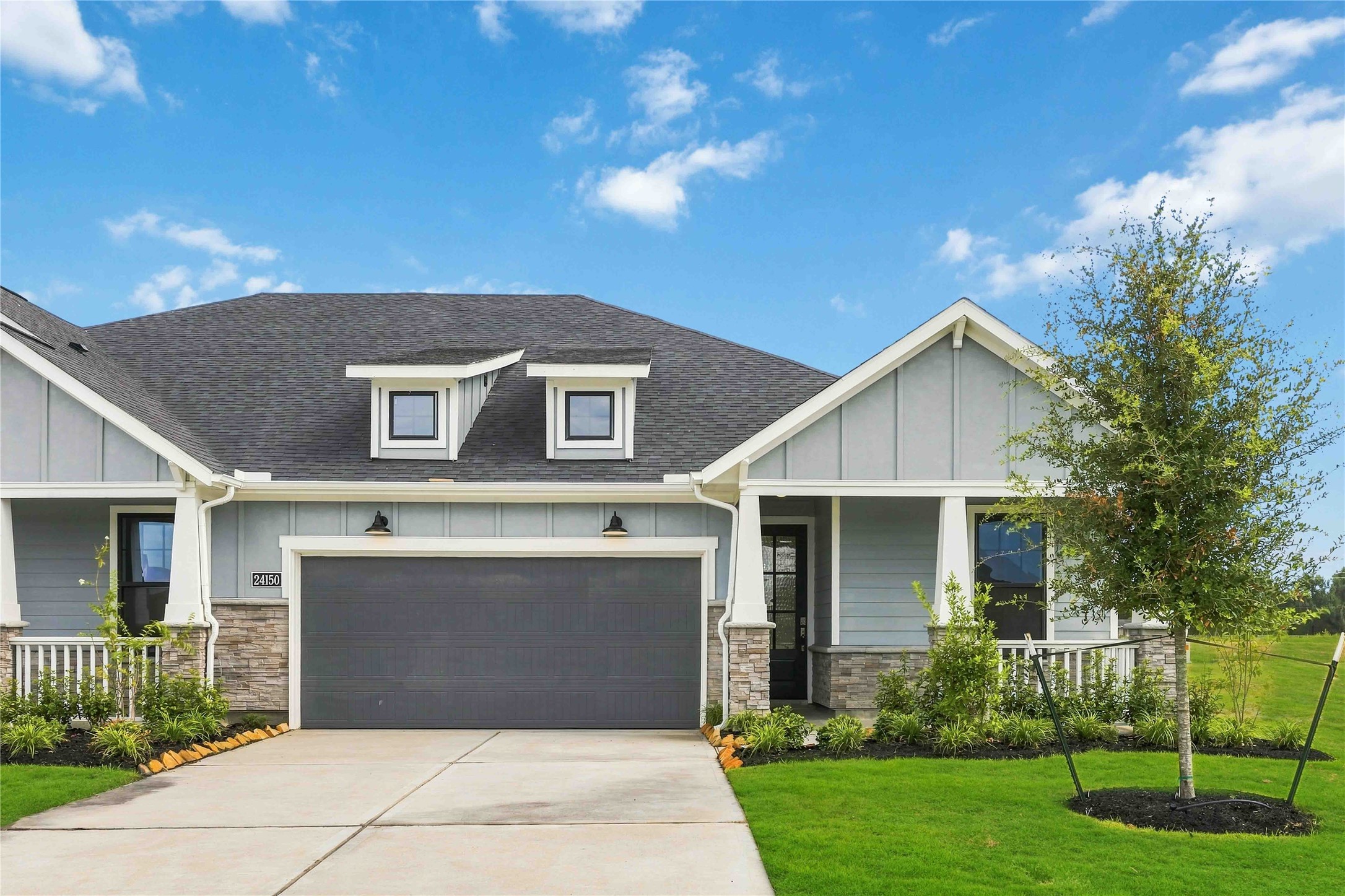 24150 Prairie Crabapple Court Property Photo 2