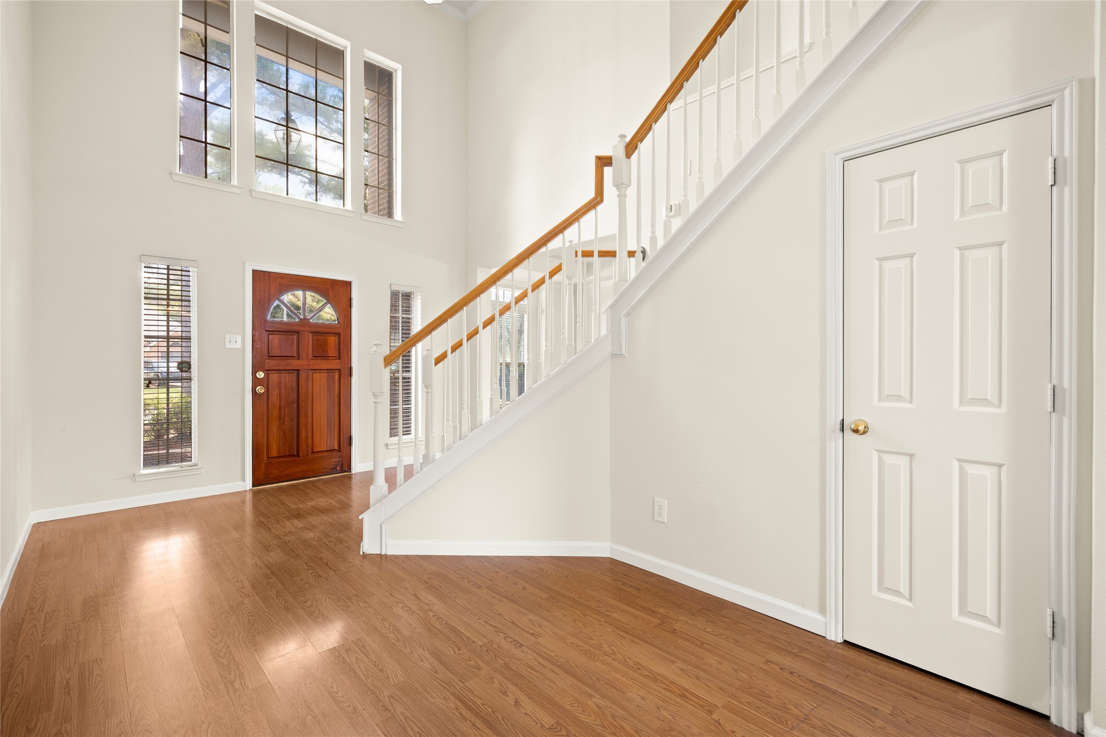3406 Baden Oaks Court Property Photo 5