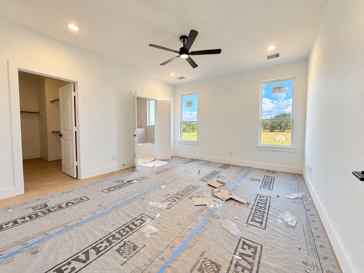 13 Center Tree Drive Property Photo 7