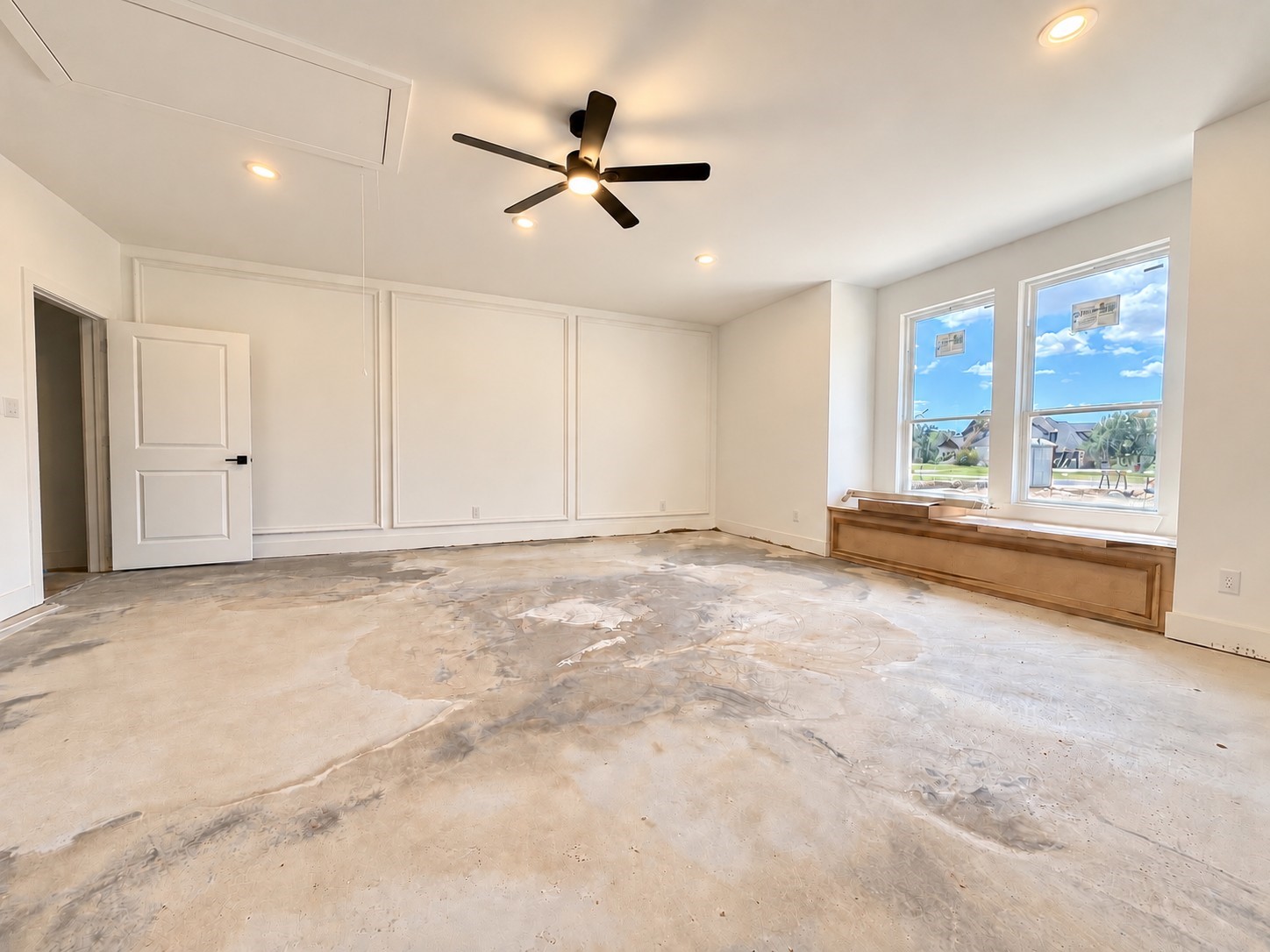 13 Center Tree Drive Property Photo 12