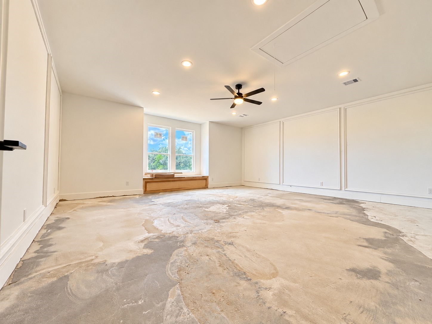13 Center Tree Drive Property Photo 13