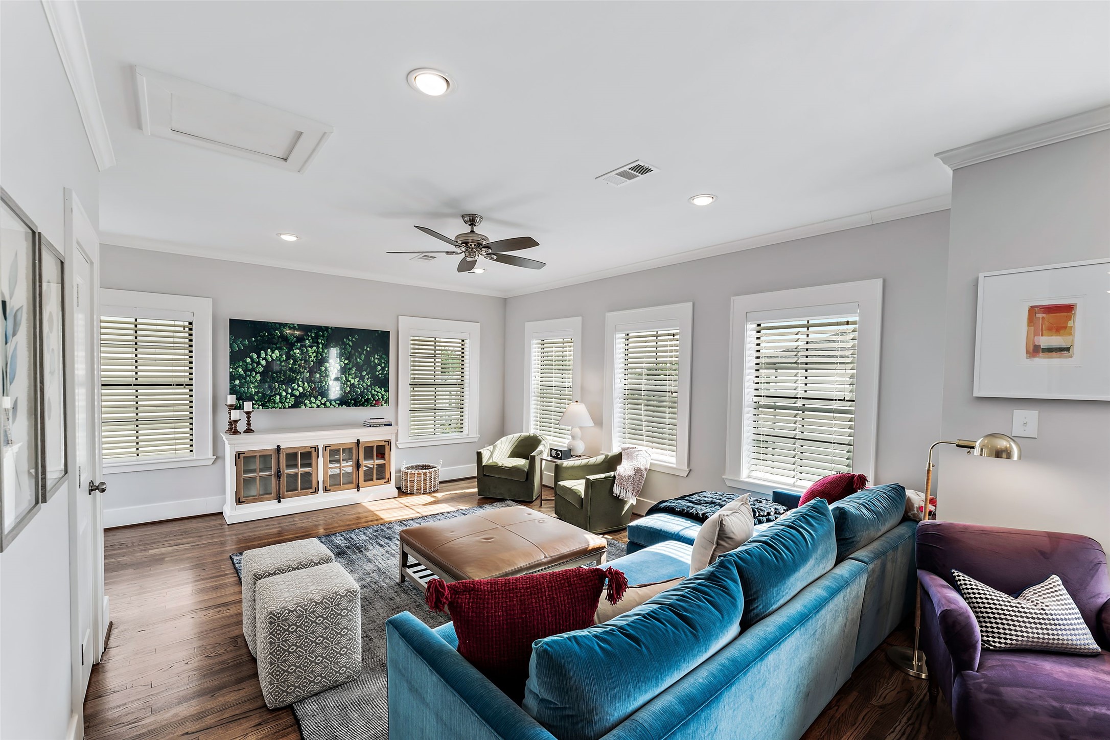 1504 Knox Street Property Photo 26