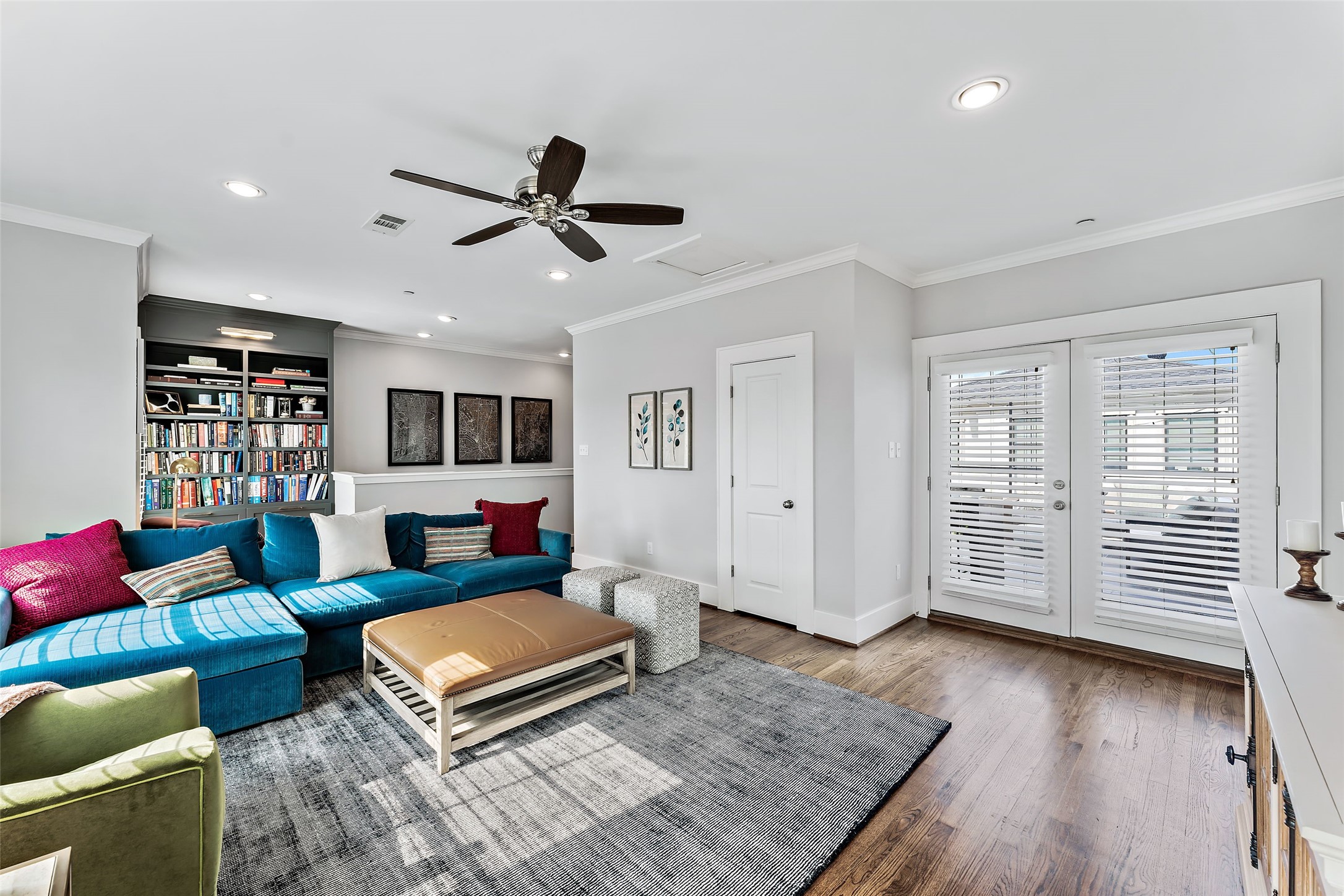1504 Knox Street Property Photo 29