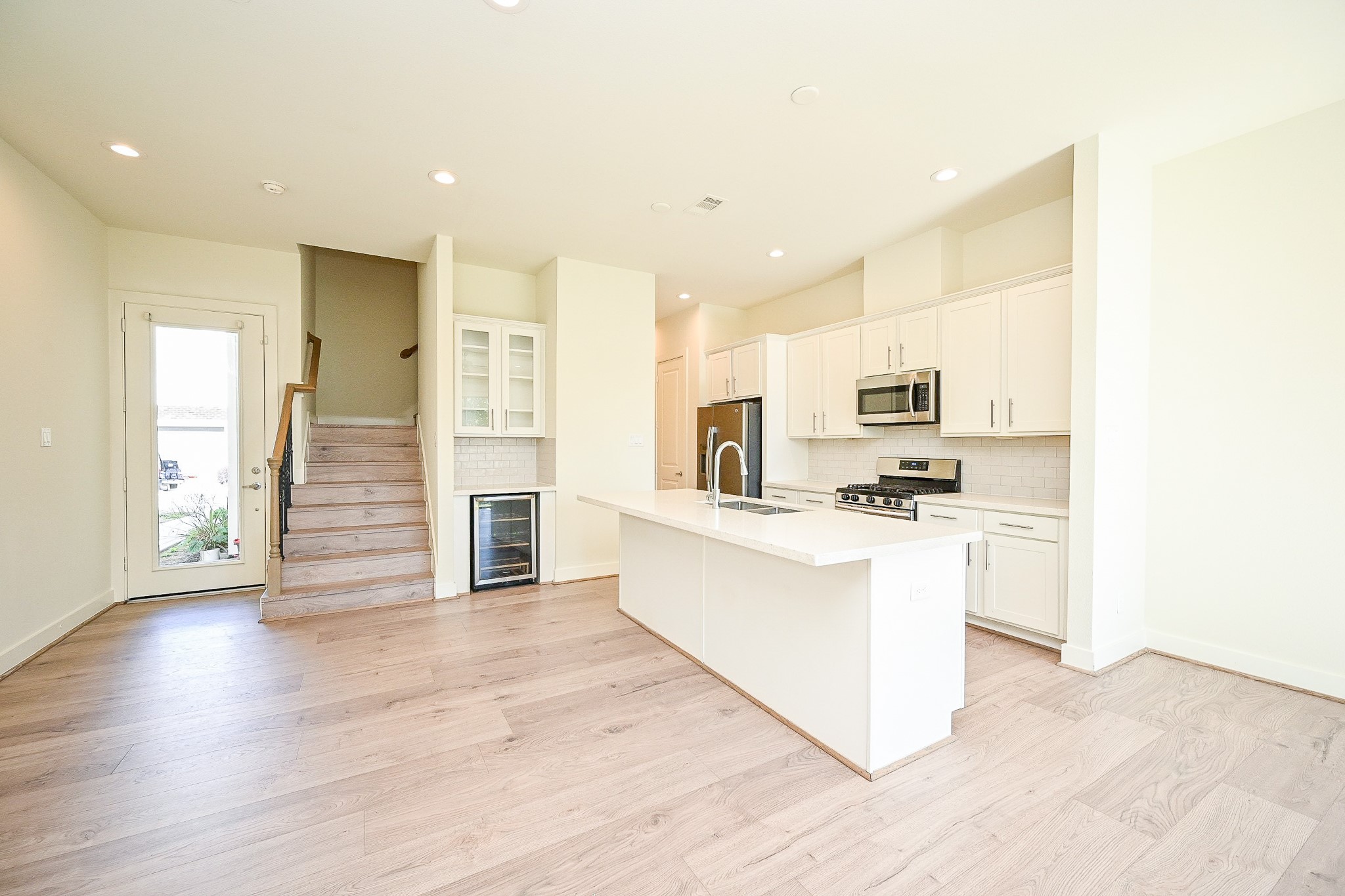 1106 Fuschia Road Property Photo 6