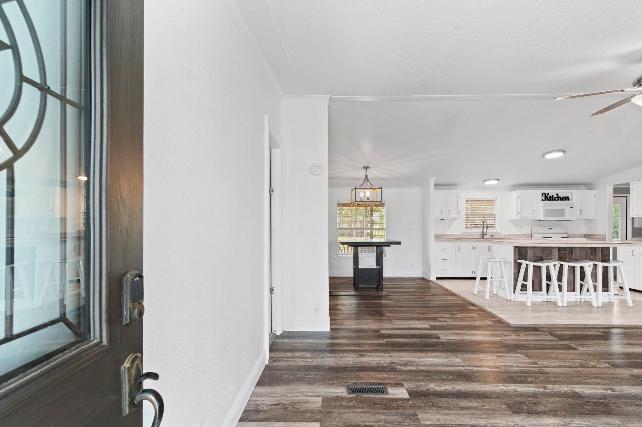 10 Cogans Grove Property Photo 3