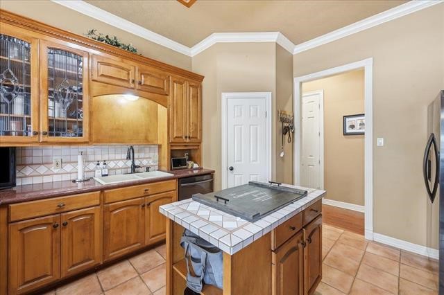 108 Wade Property Photo 11