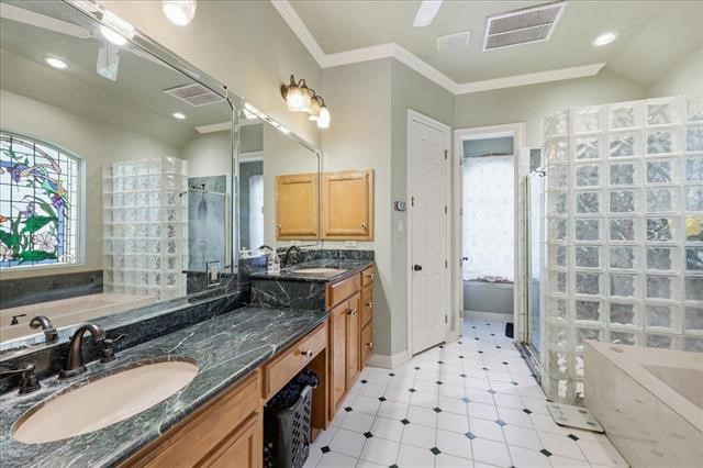 108 Wade Property Photo 32