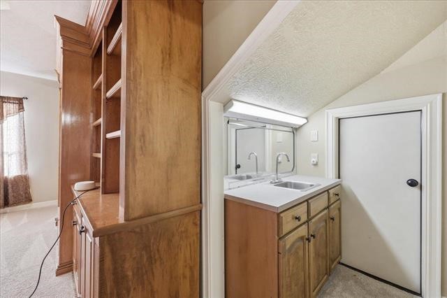 108 Wade Property Photo 36