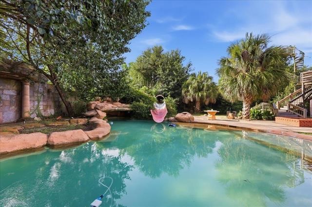108 Wade Property Photo 40